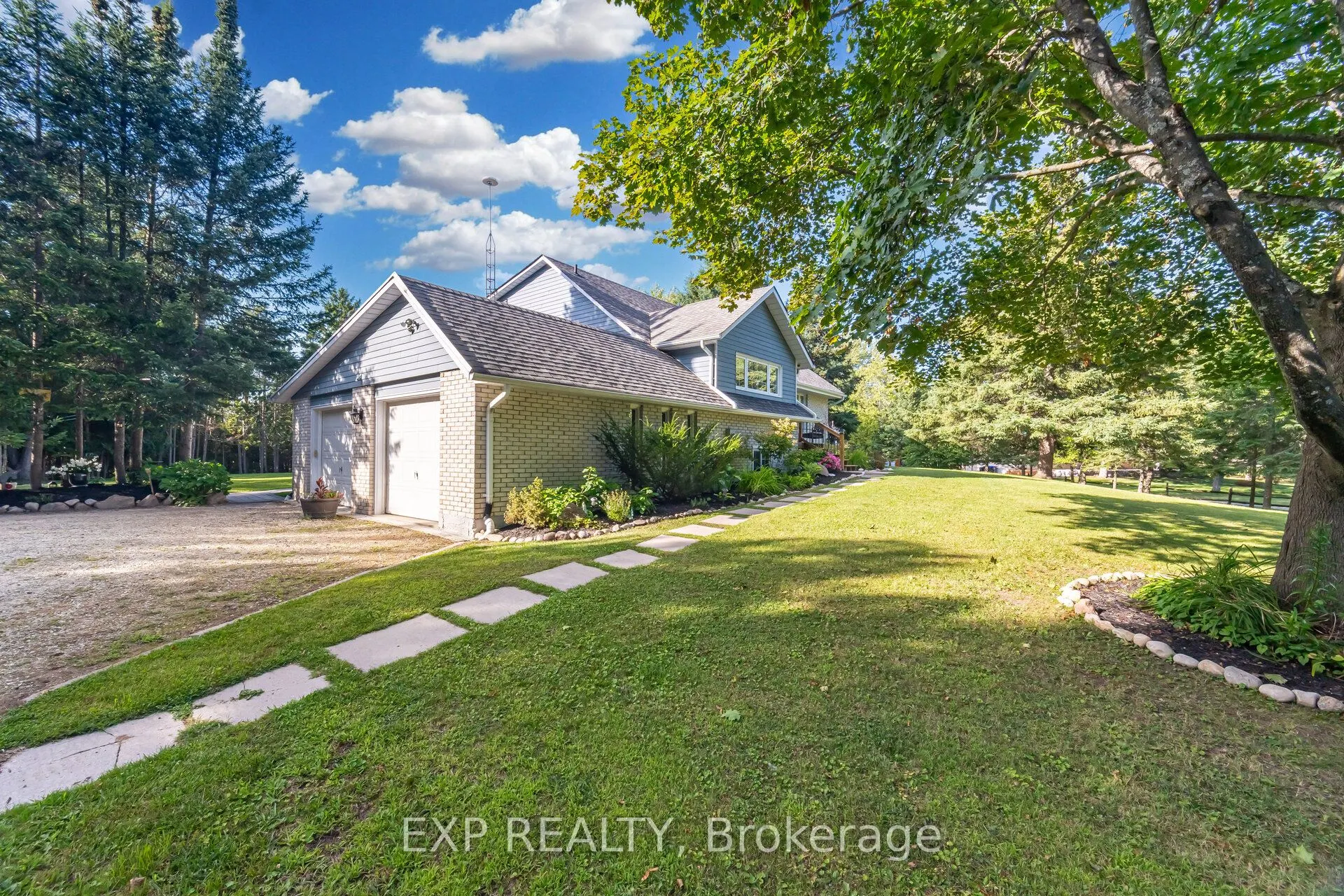 19 Gallowood Trail