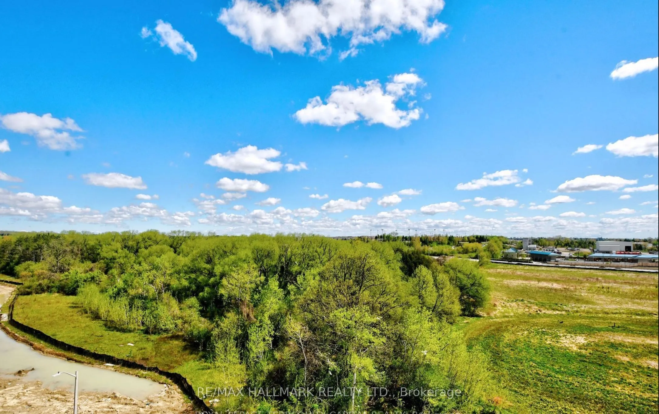 6 David Eyer Road, #309