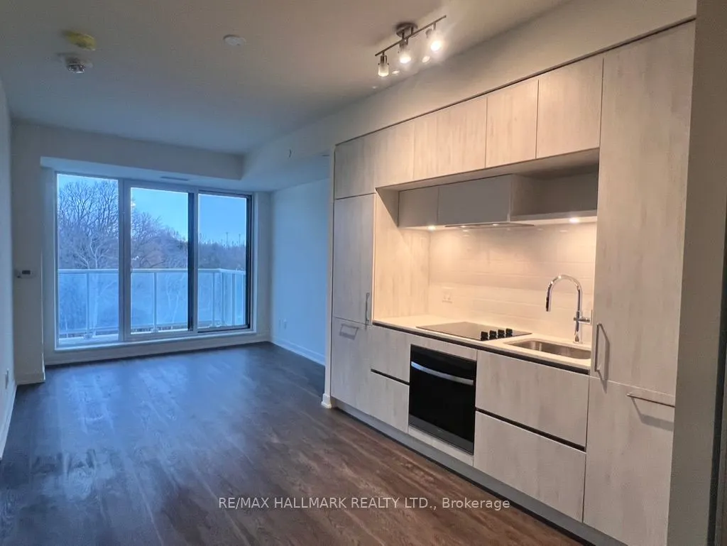 6 David Eyer Road, #309