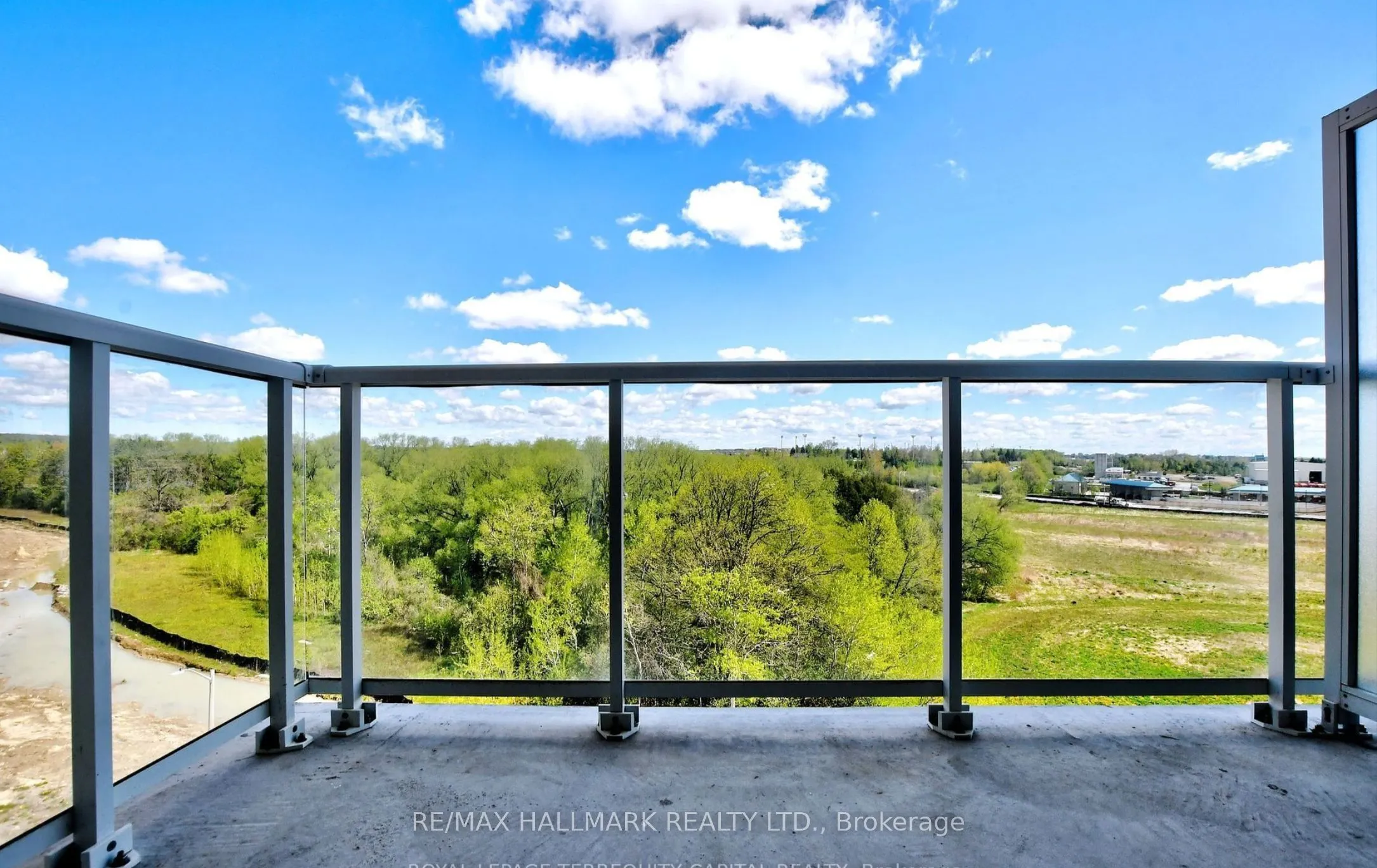 6 David Eyer Road, #309