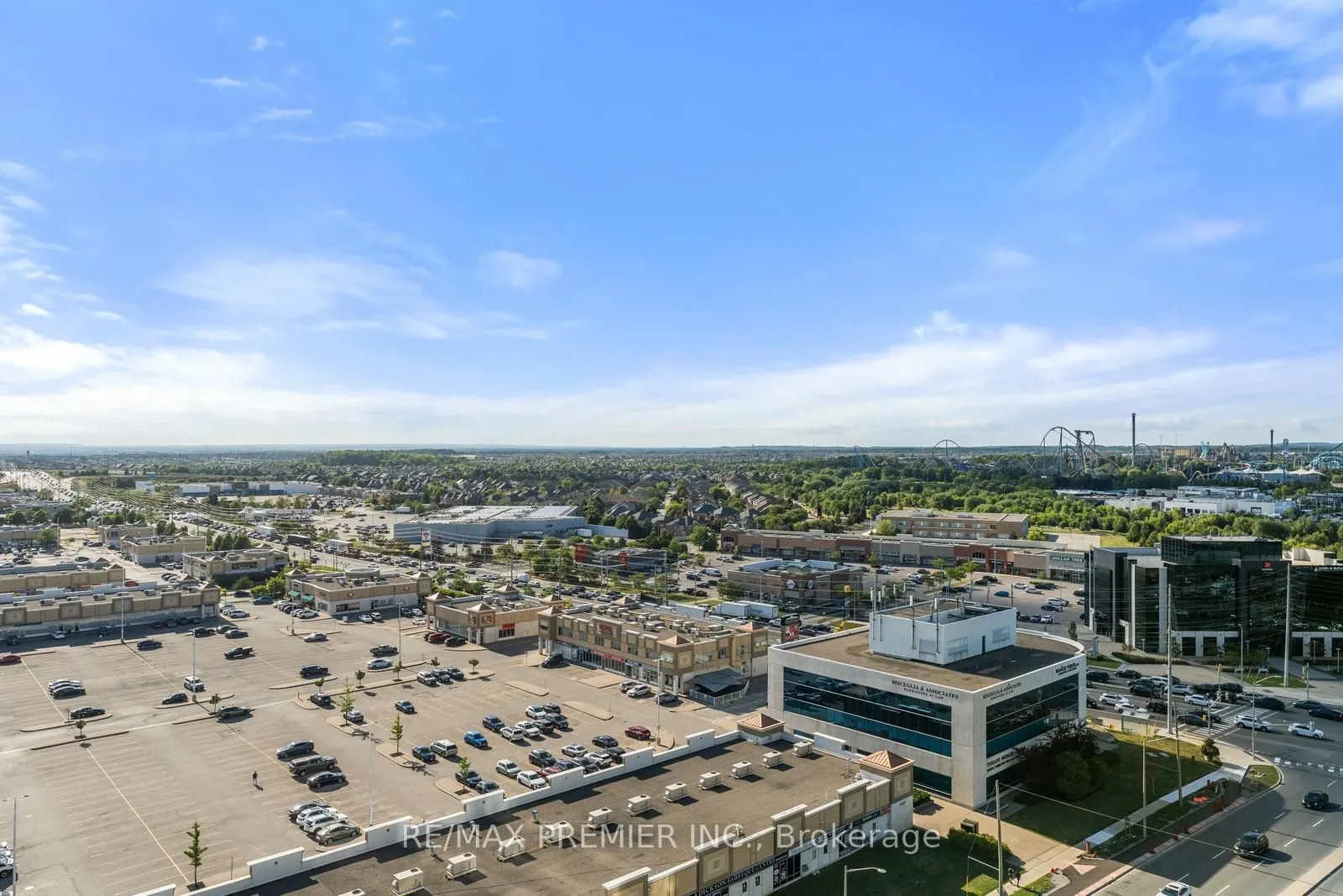 10 Abeja Street, #1412