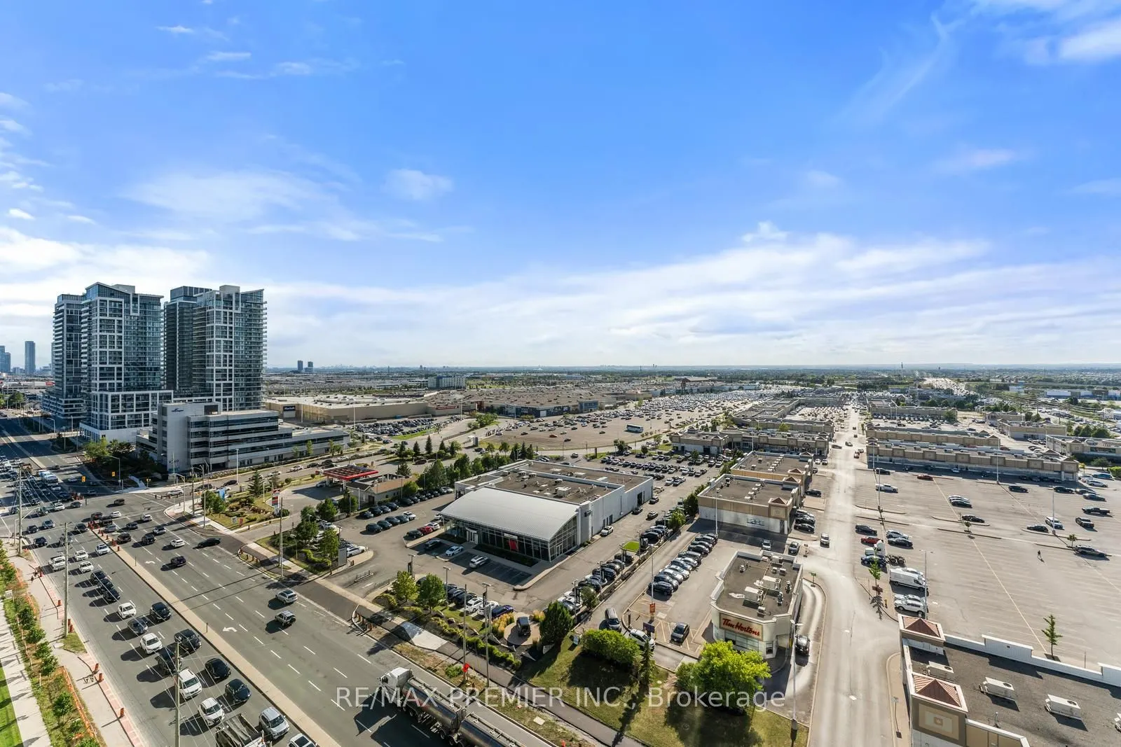 10 Abeja Street, #1412
