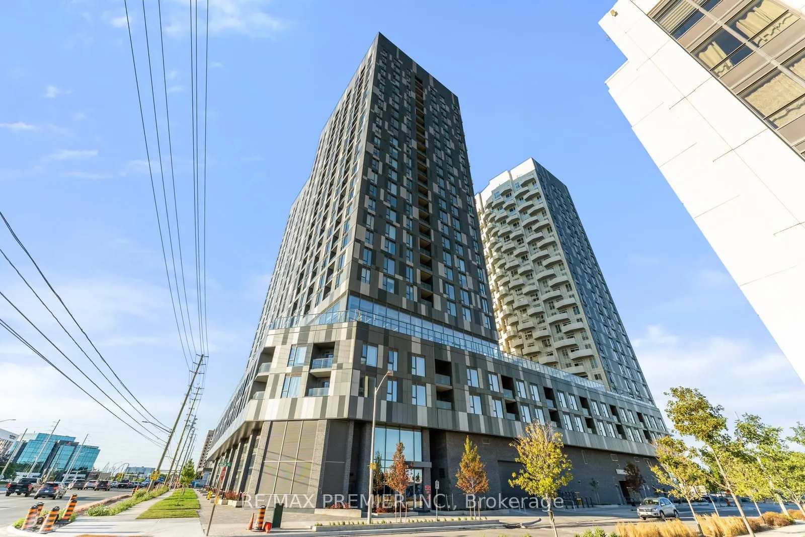 10 Abeja Street, #1412