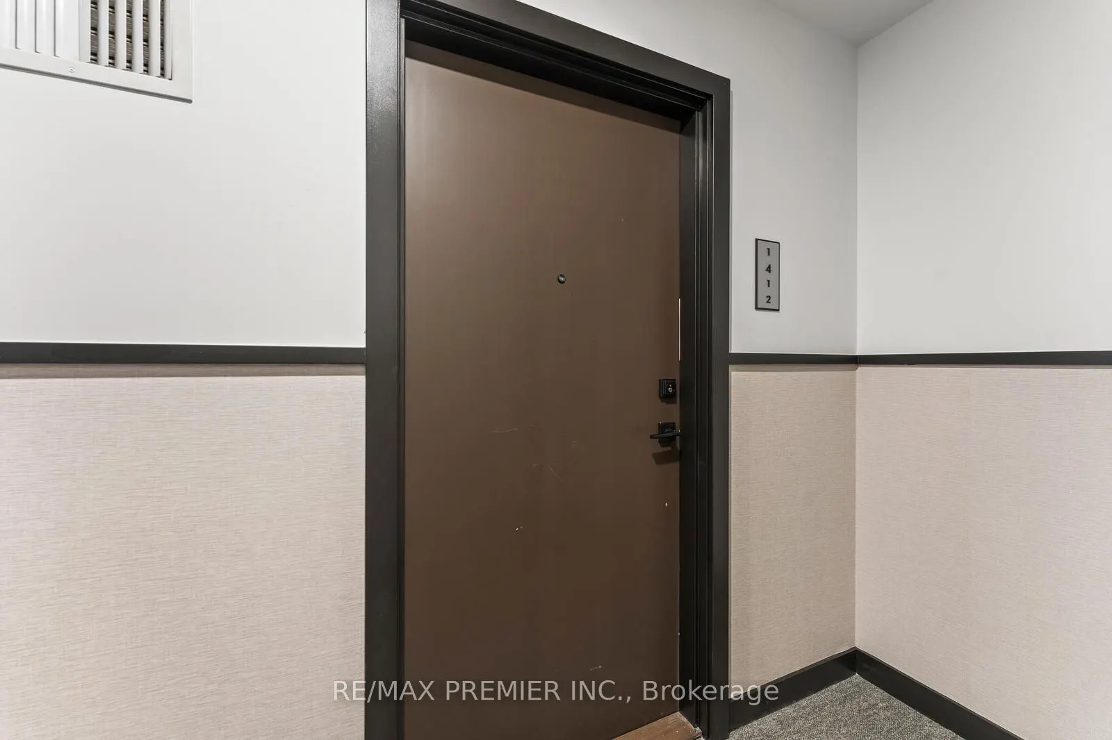10 Abeja Street, #1412