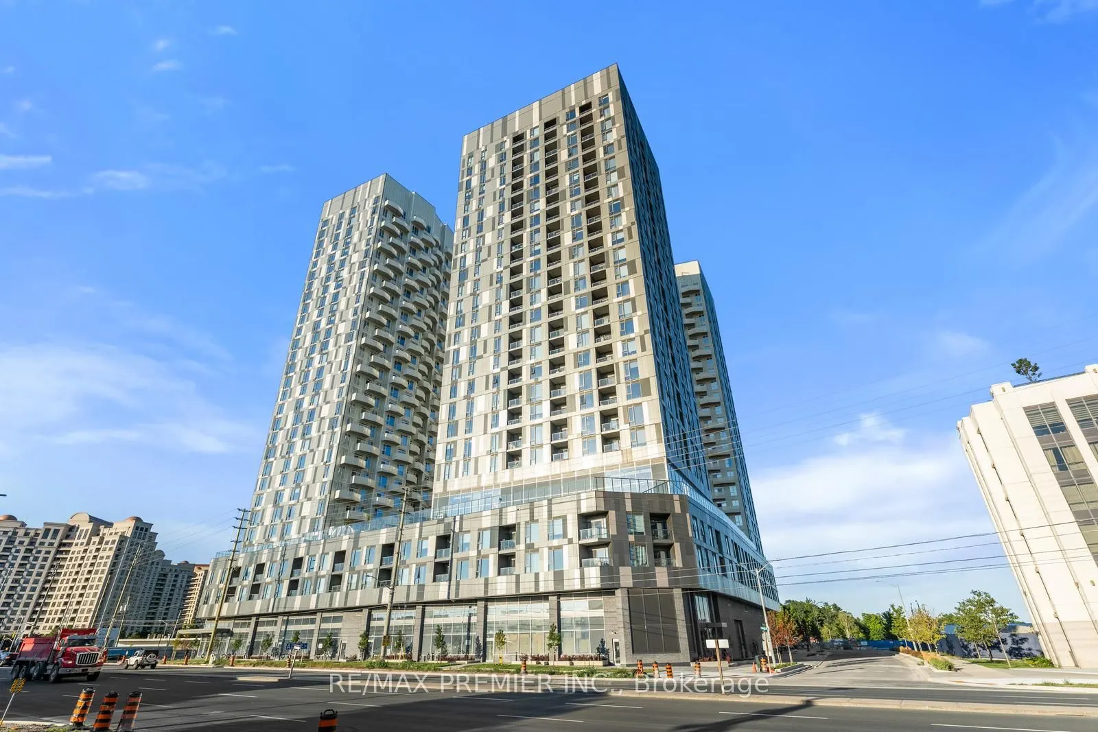 10 Abeja Street, #1412