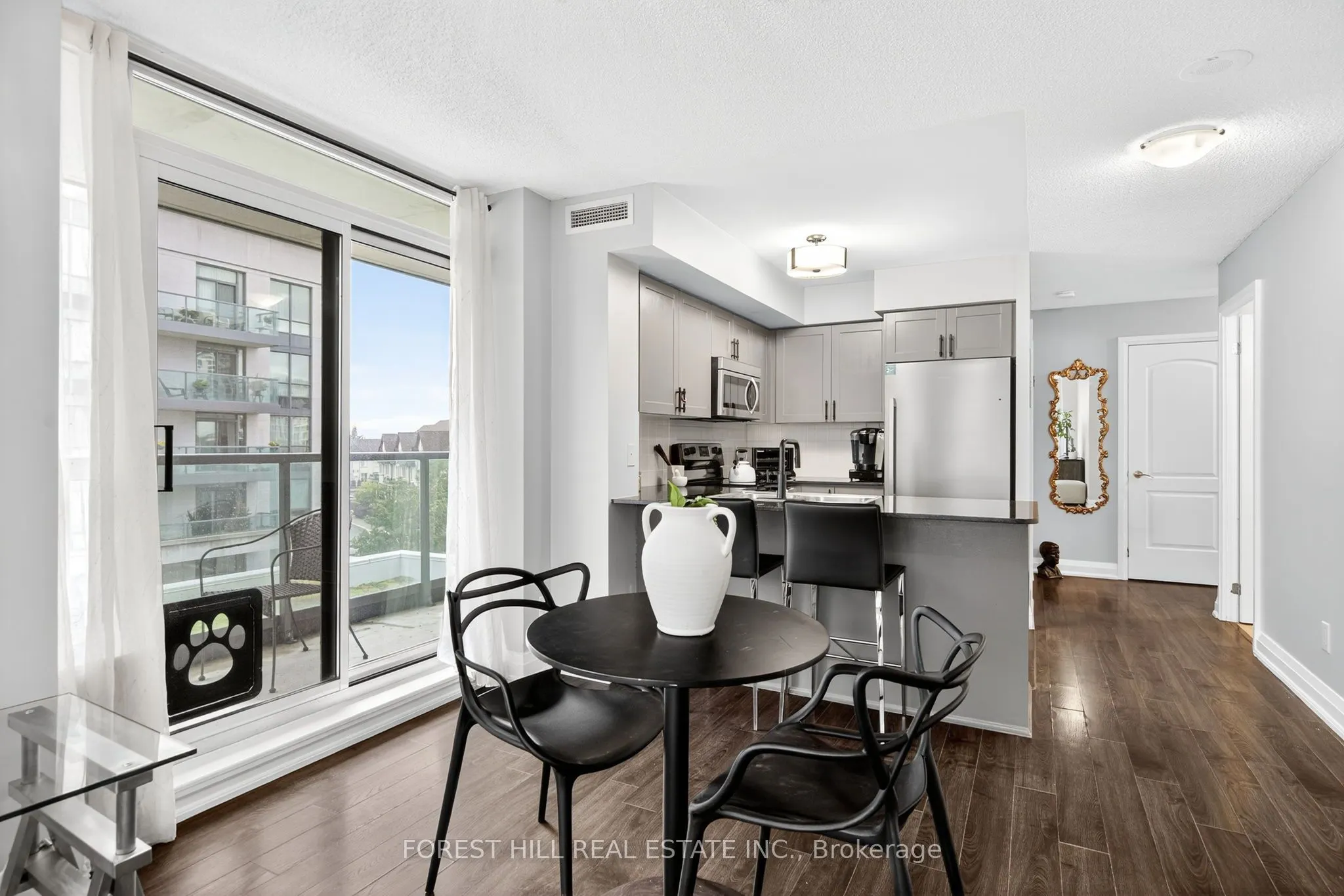 20 North Park Road, #414