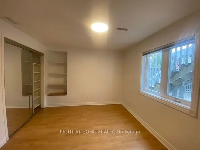 319 Fern Avenue Avenue