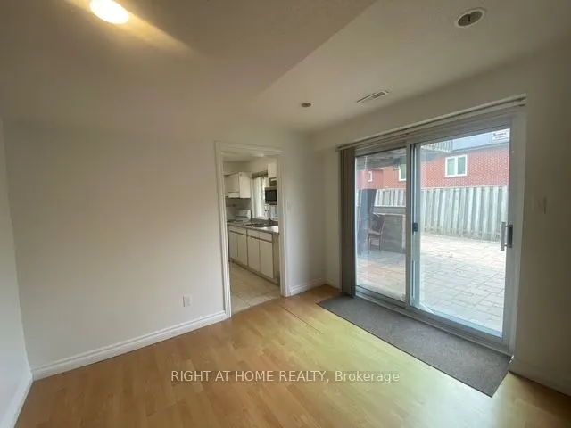 319 Fern Avenue Avenue