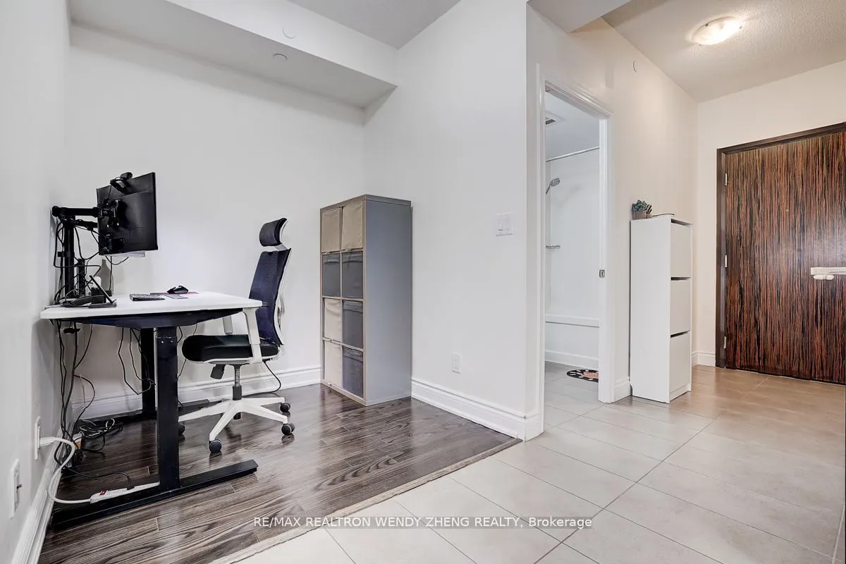 277 South Park Road, #201