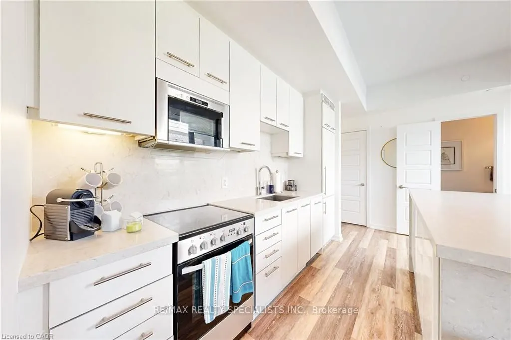 233 Broward Way, #10