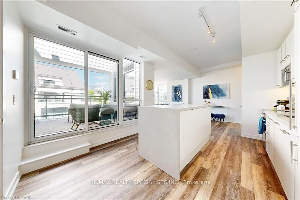 233 Broward Way, #10