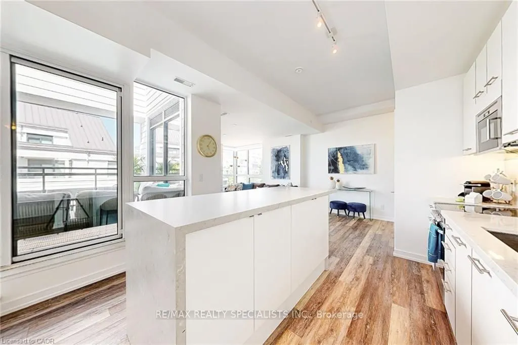 233 Broward Way, #10