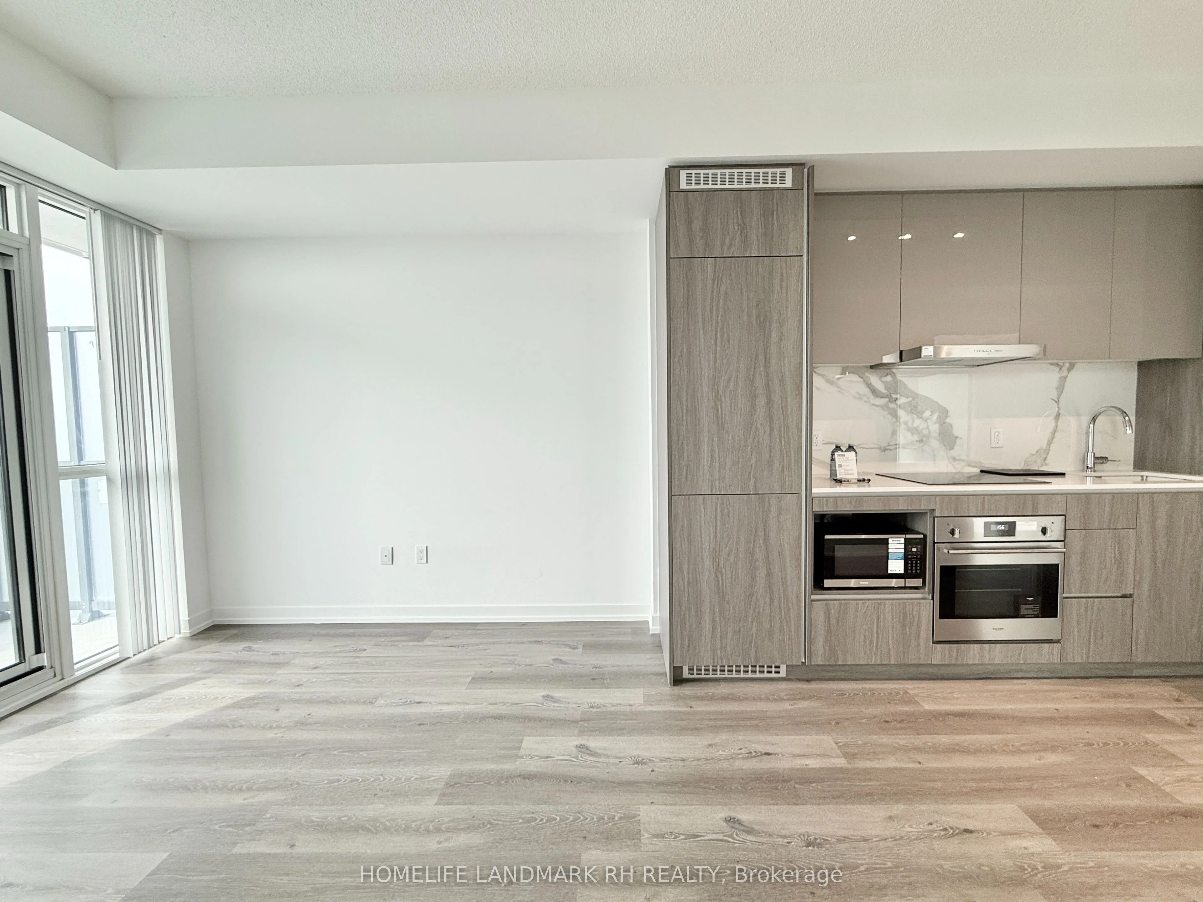 28 Interchange Way, #4110