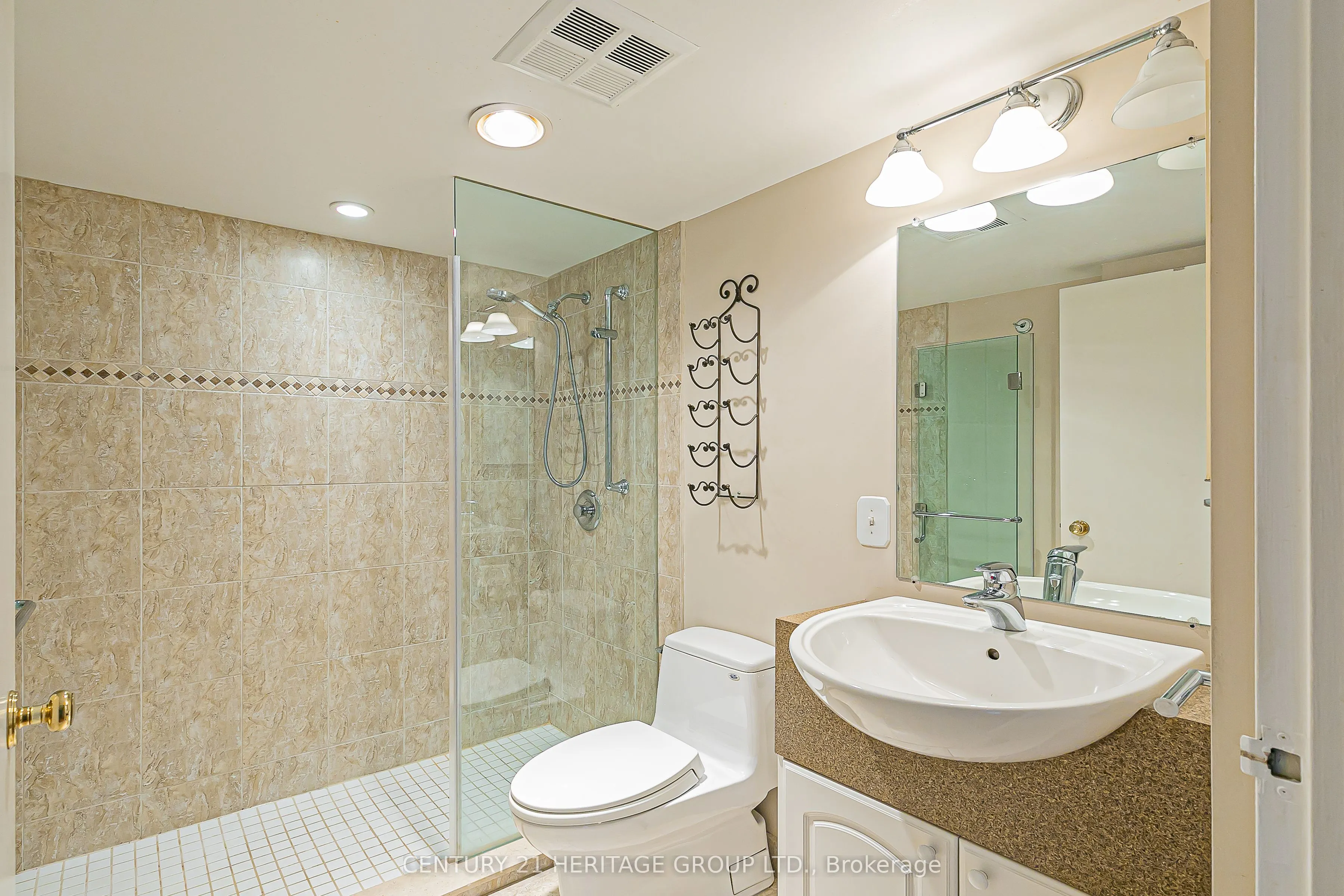 20 Baif Boulevard, #110