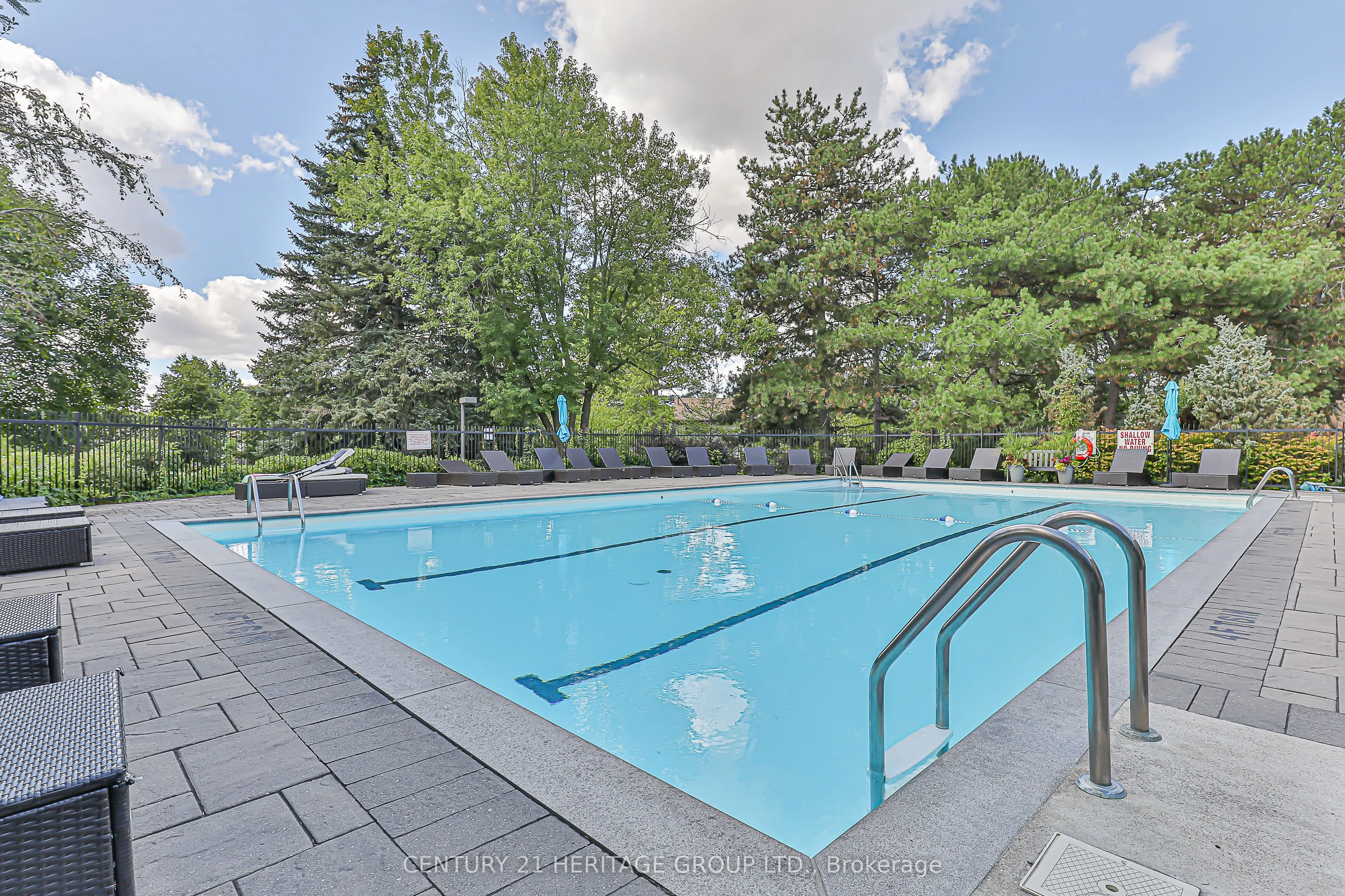 20 Baif Boulevard, #110