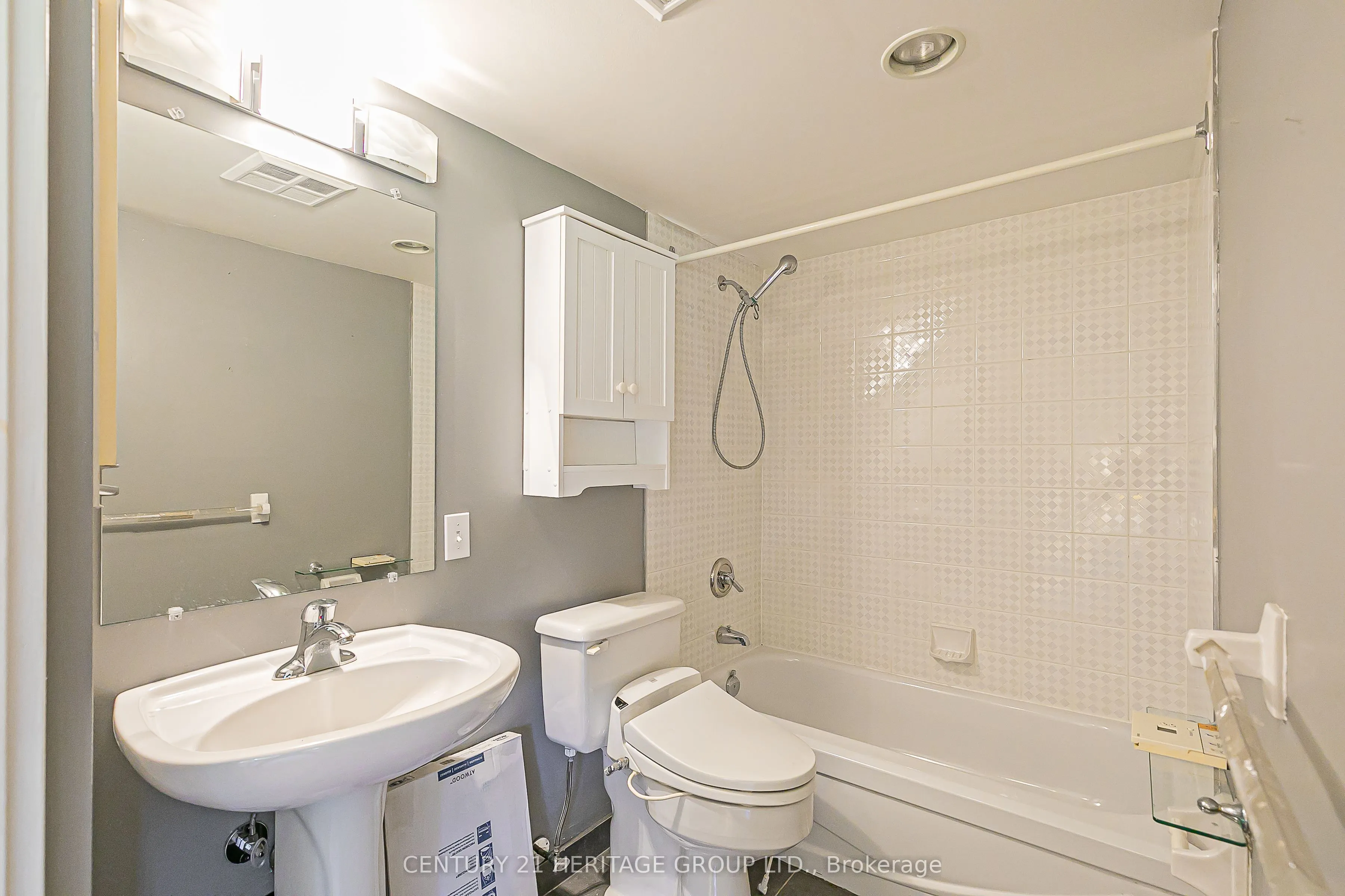 20 Baif Boulevard, #110