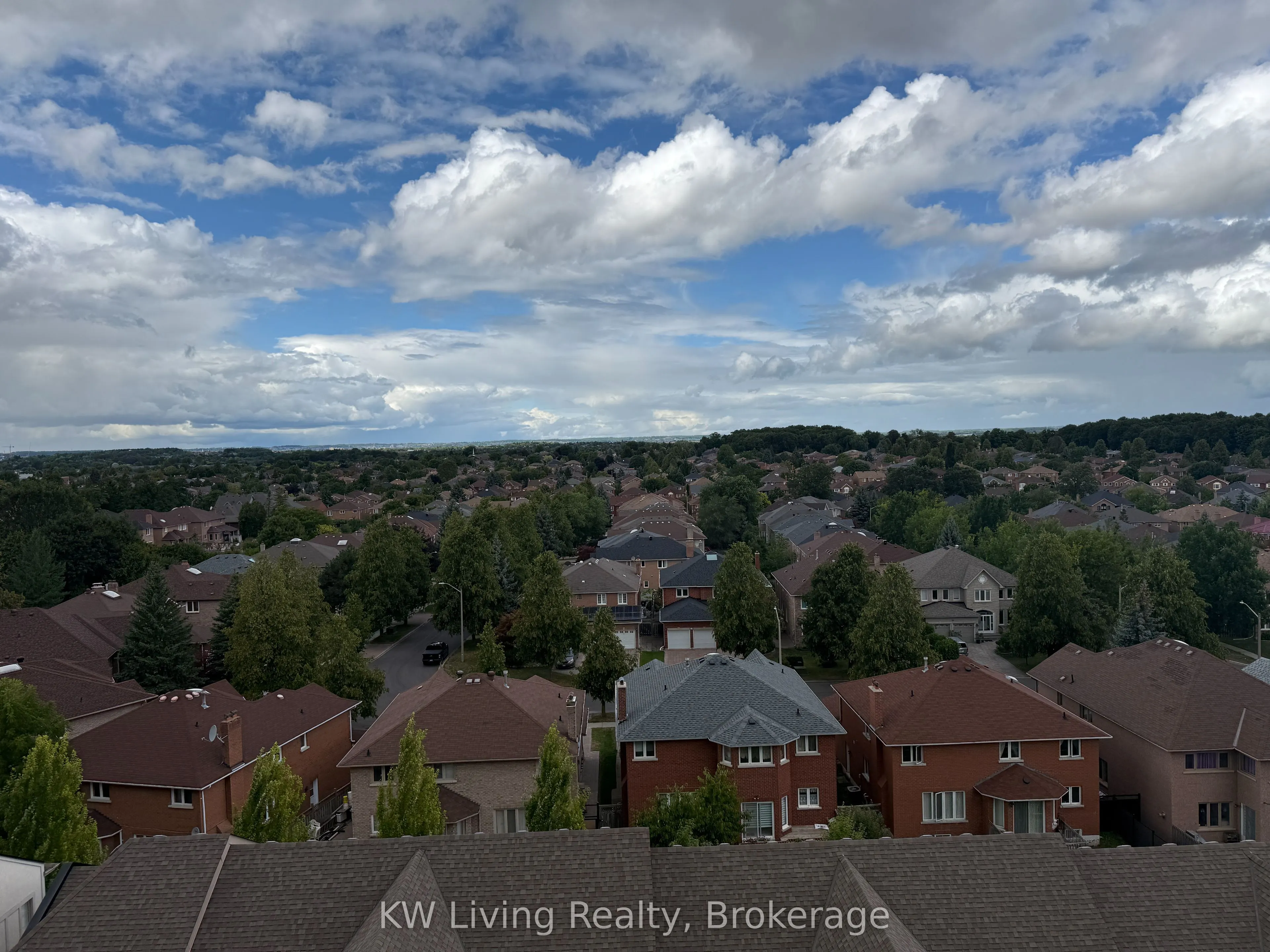 376 Highway 7 E, #926