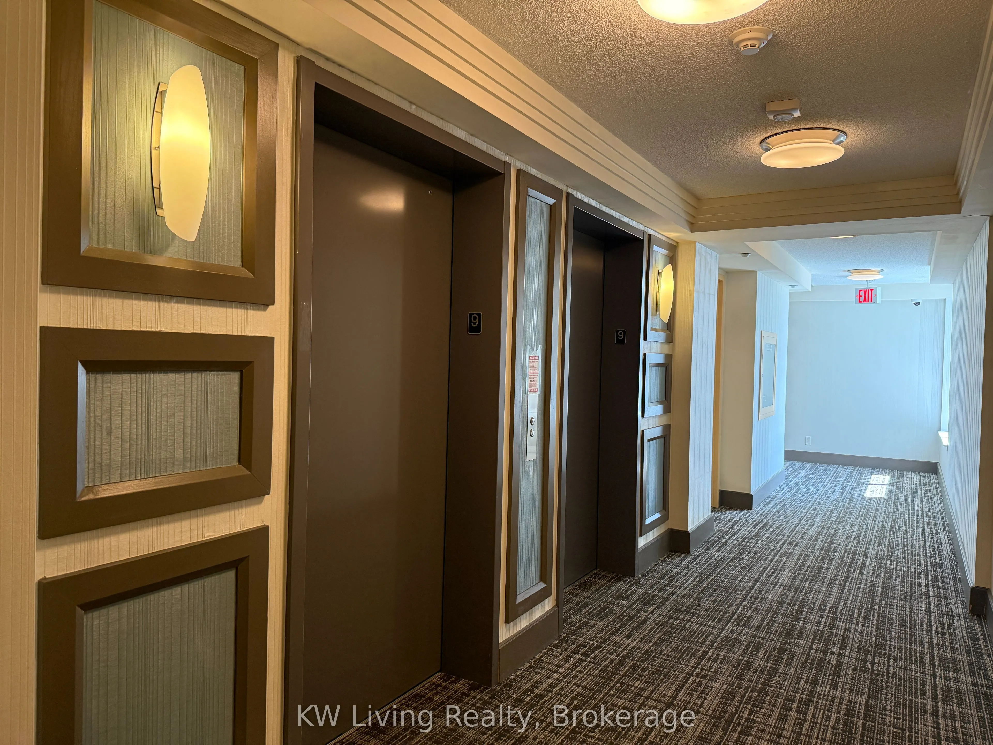 376 Highway 7 E, #926
