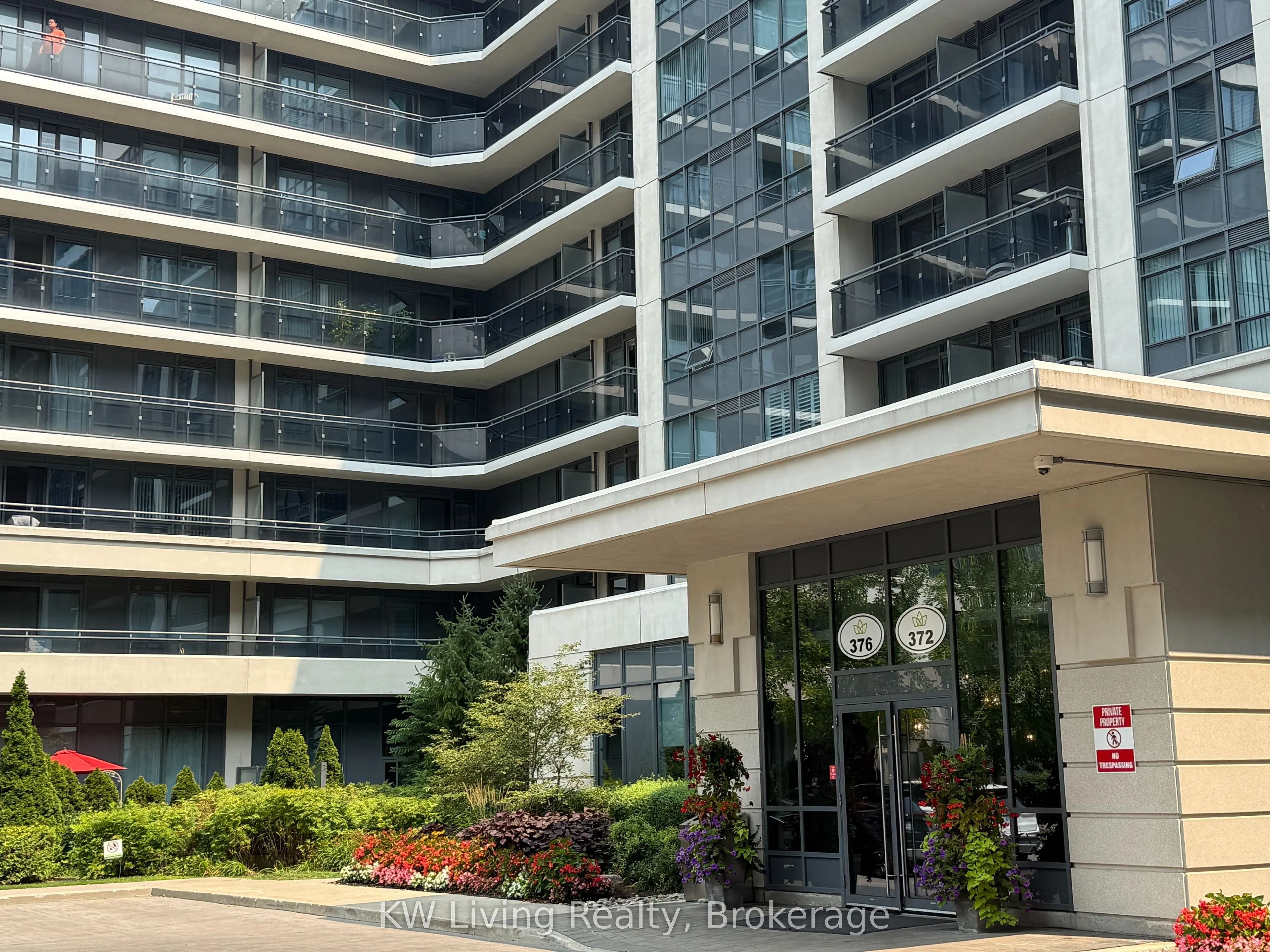 376 Highway 7 E, #926