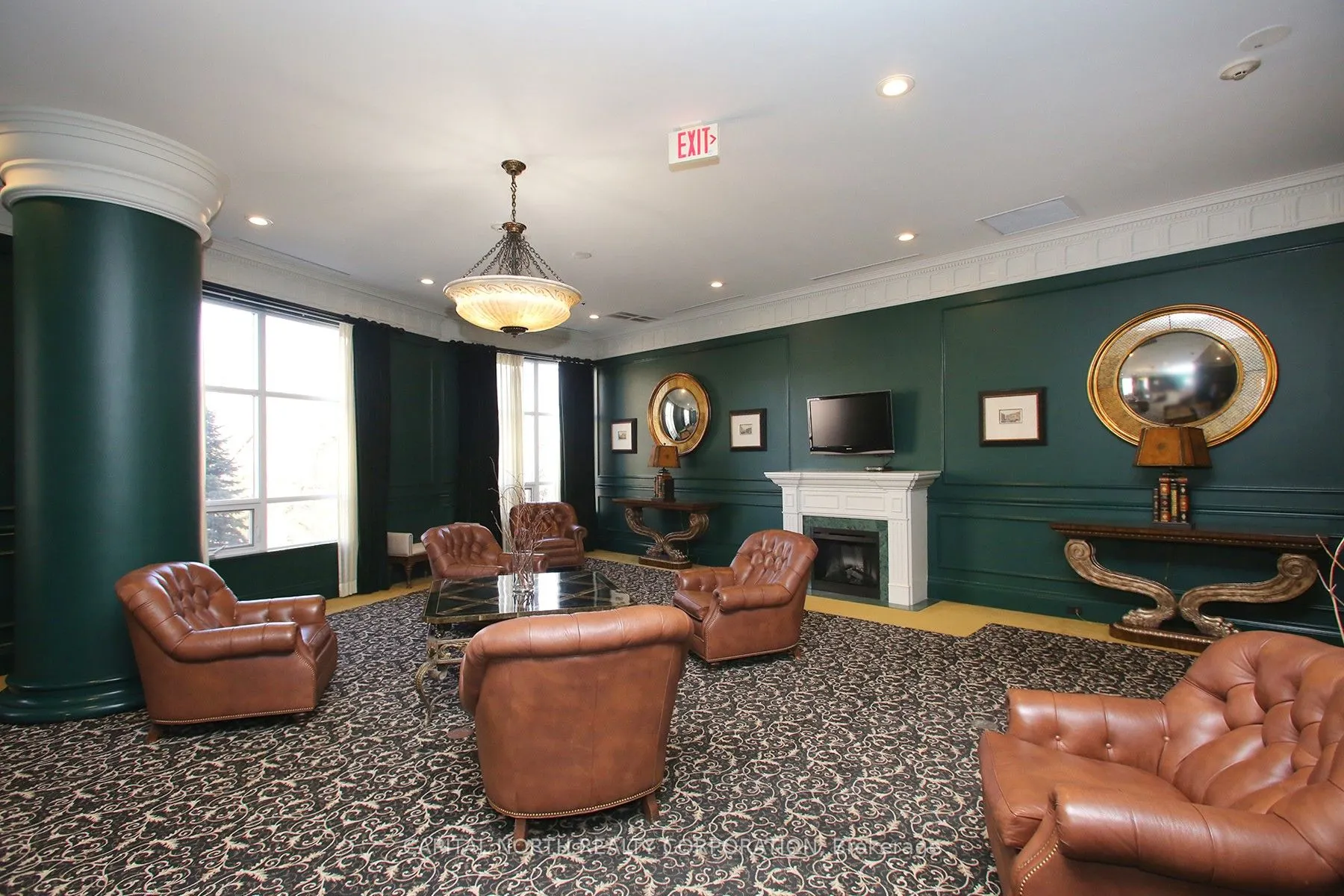 9225 Jane Street, #715