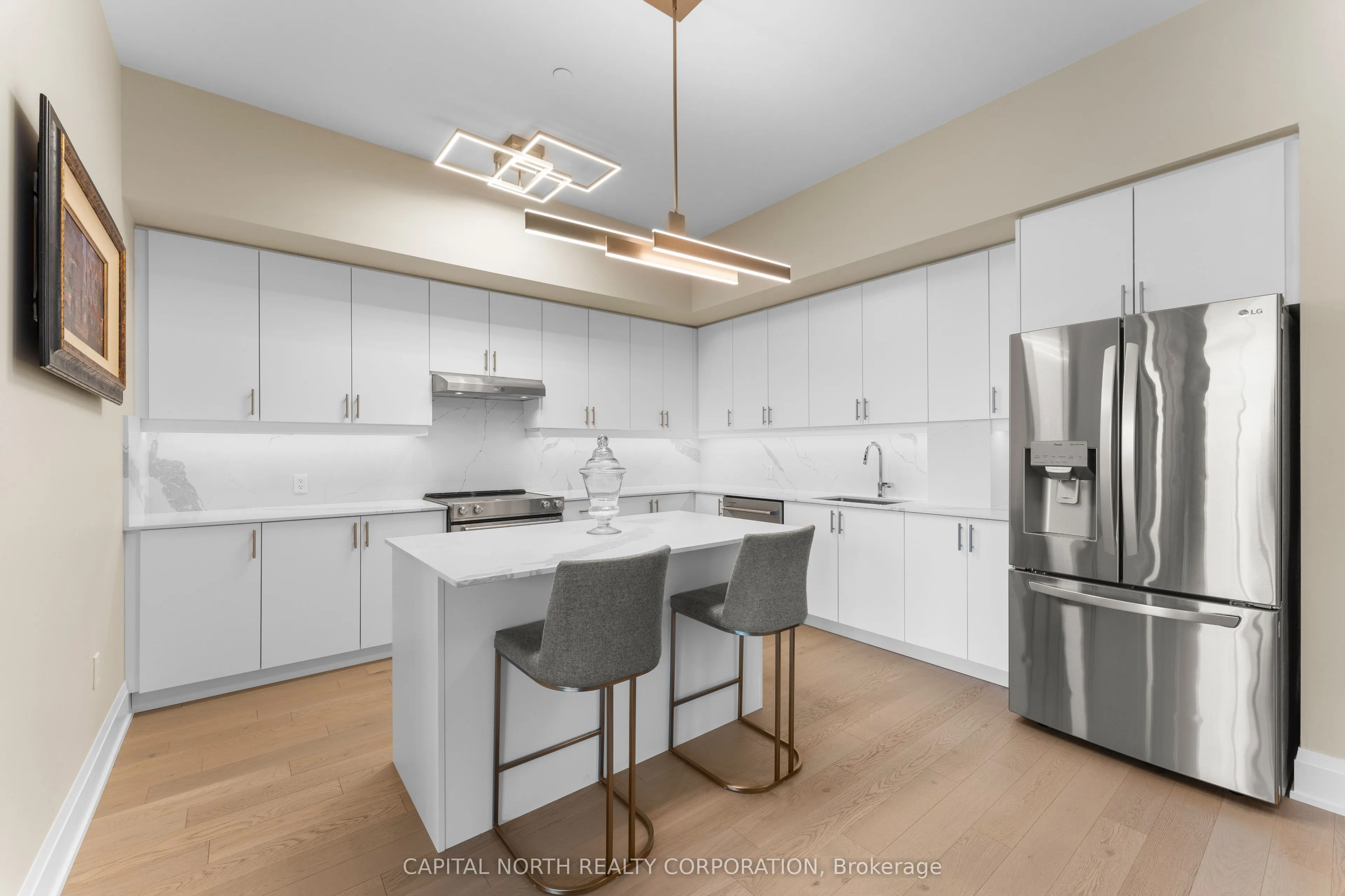 9000 Jane Street, #610