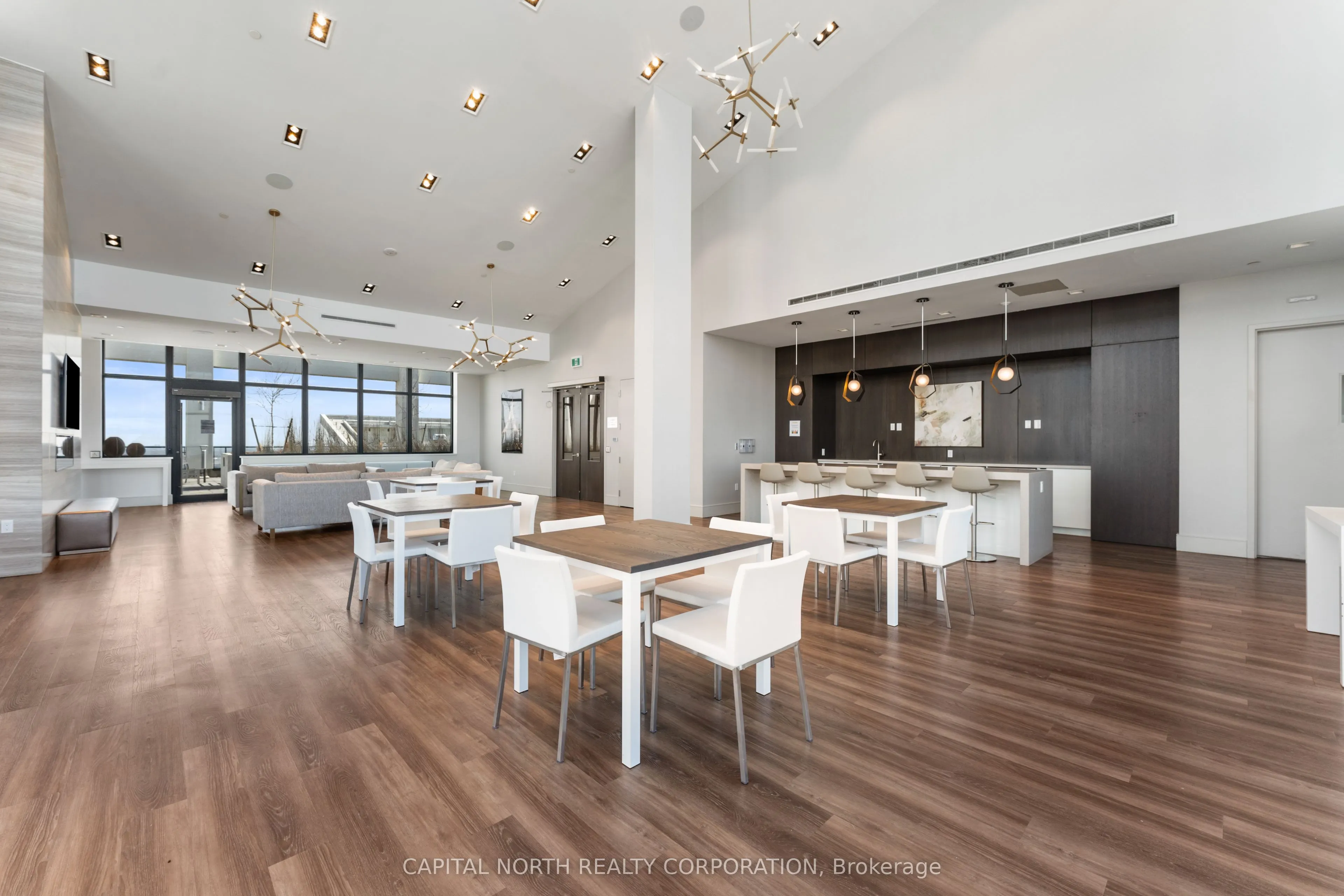 9000 Jane Street, #610
