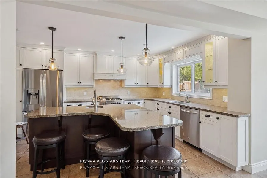 23 Litner Crescent