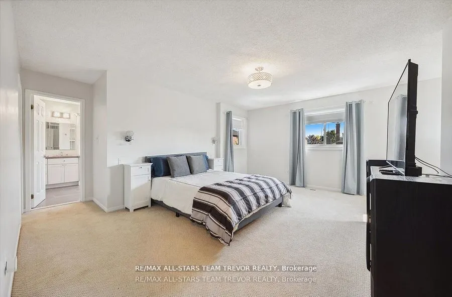 23 Litner Crescent