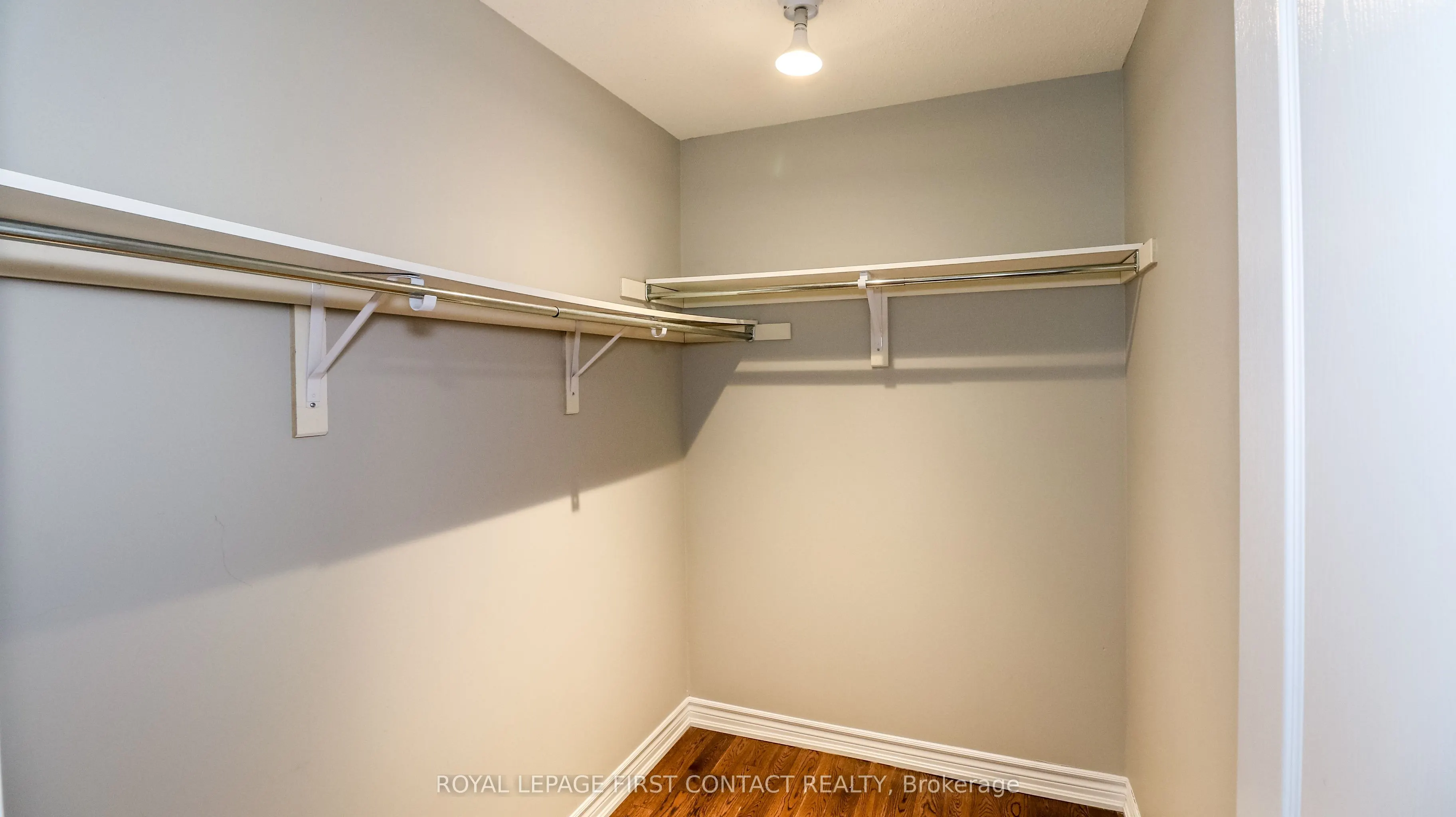 53 Mondial Crescent