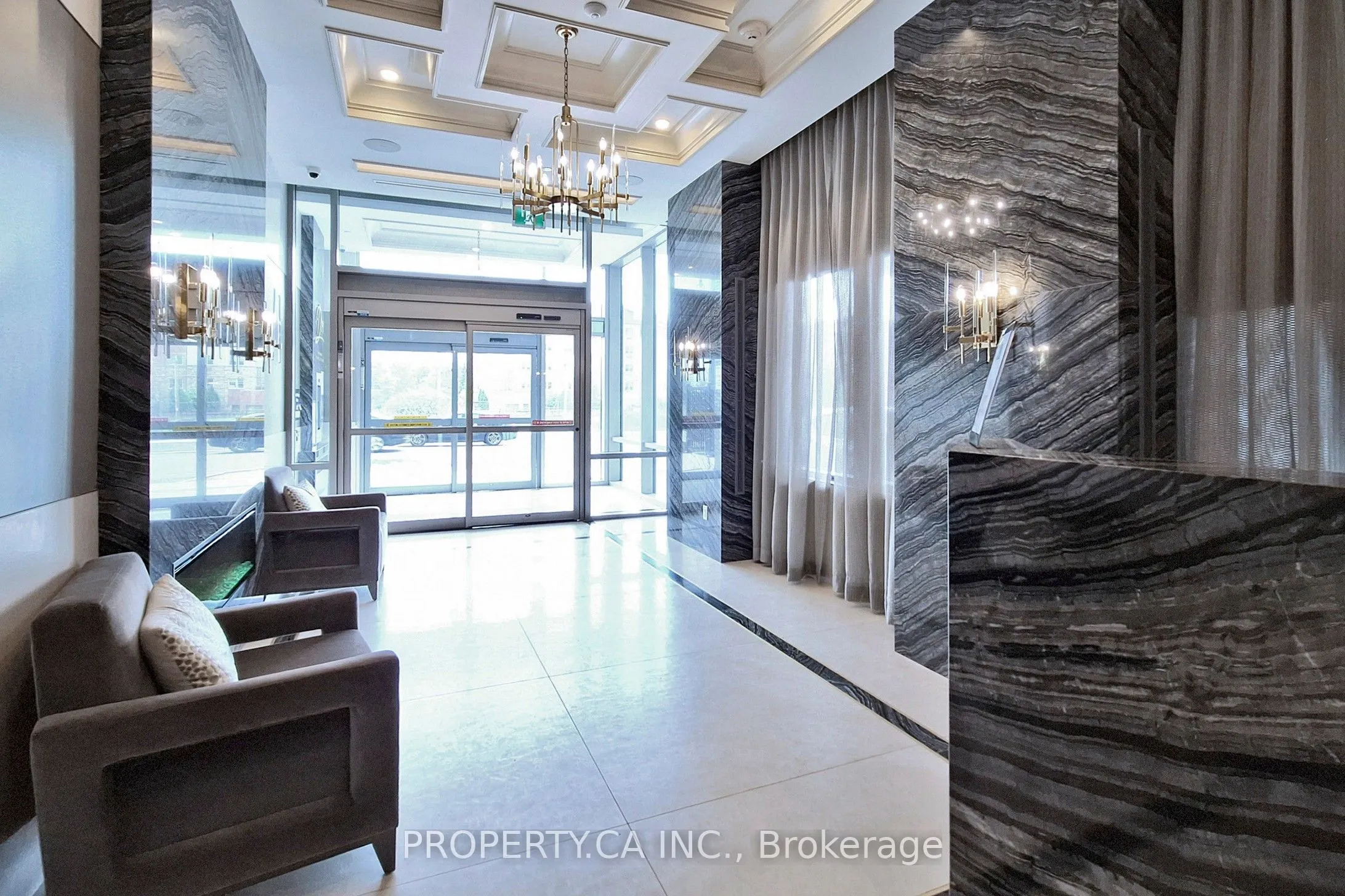 20 Gatineau Drive, #1009