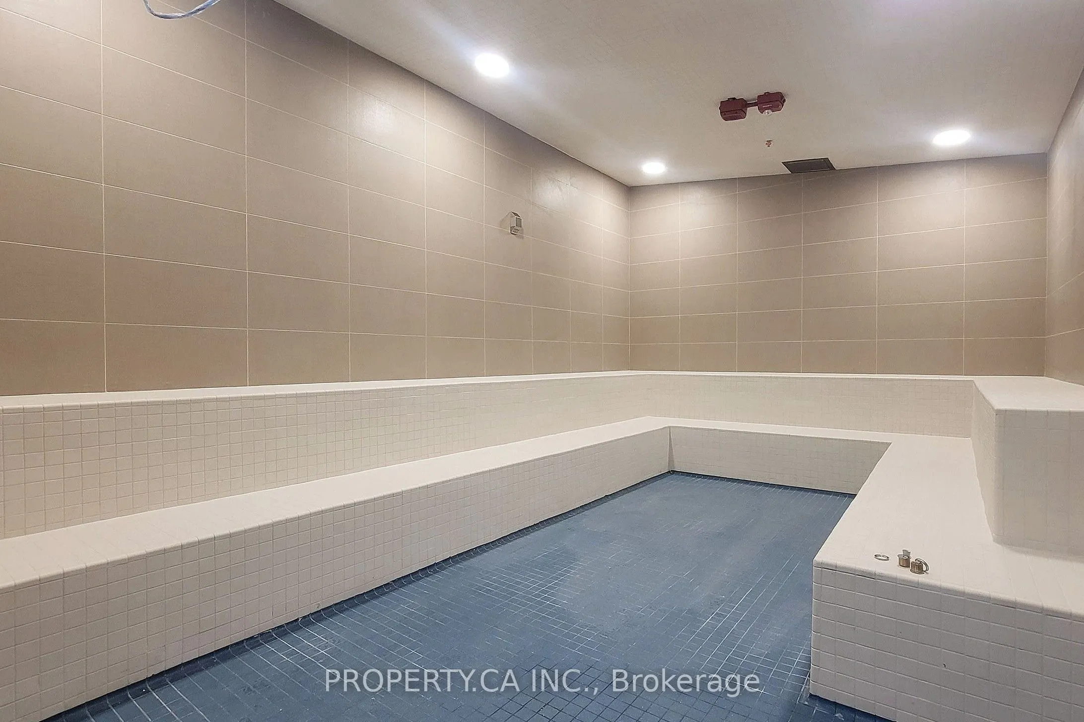 20 Gatineau Drive, #1009