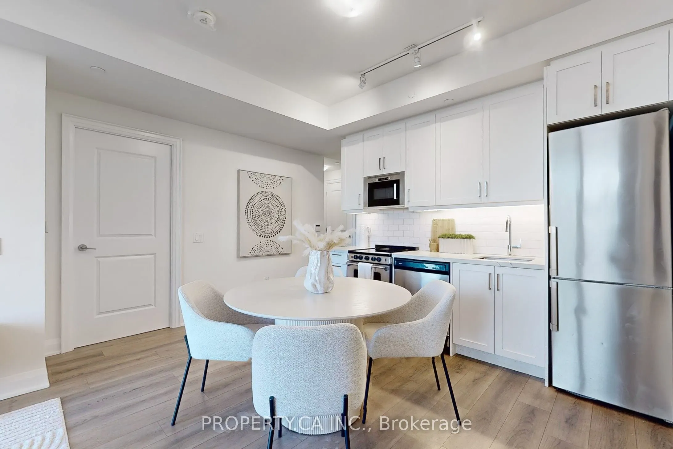 20 Gatineau Drive, #1009