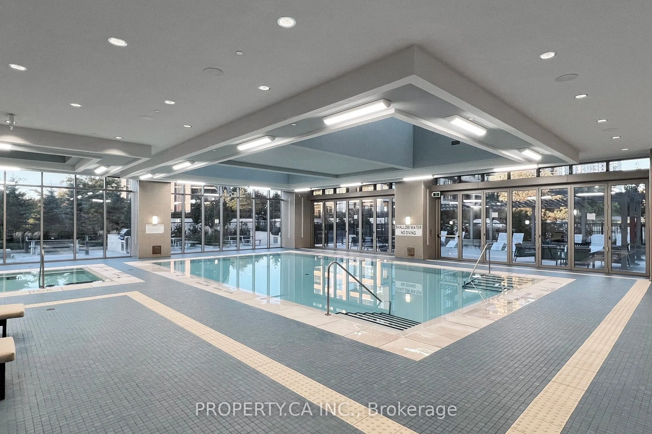 20 Gatineau Drive, #1009