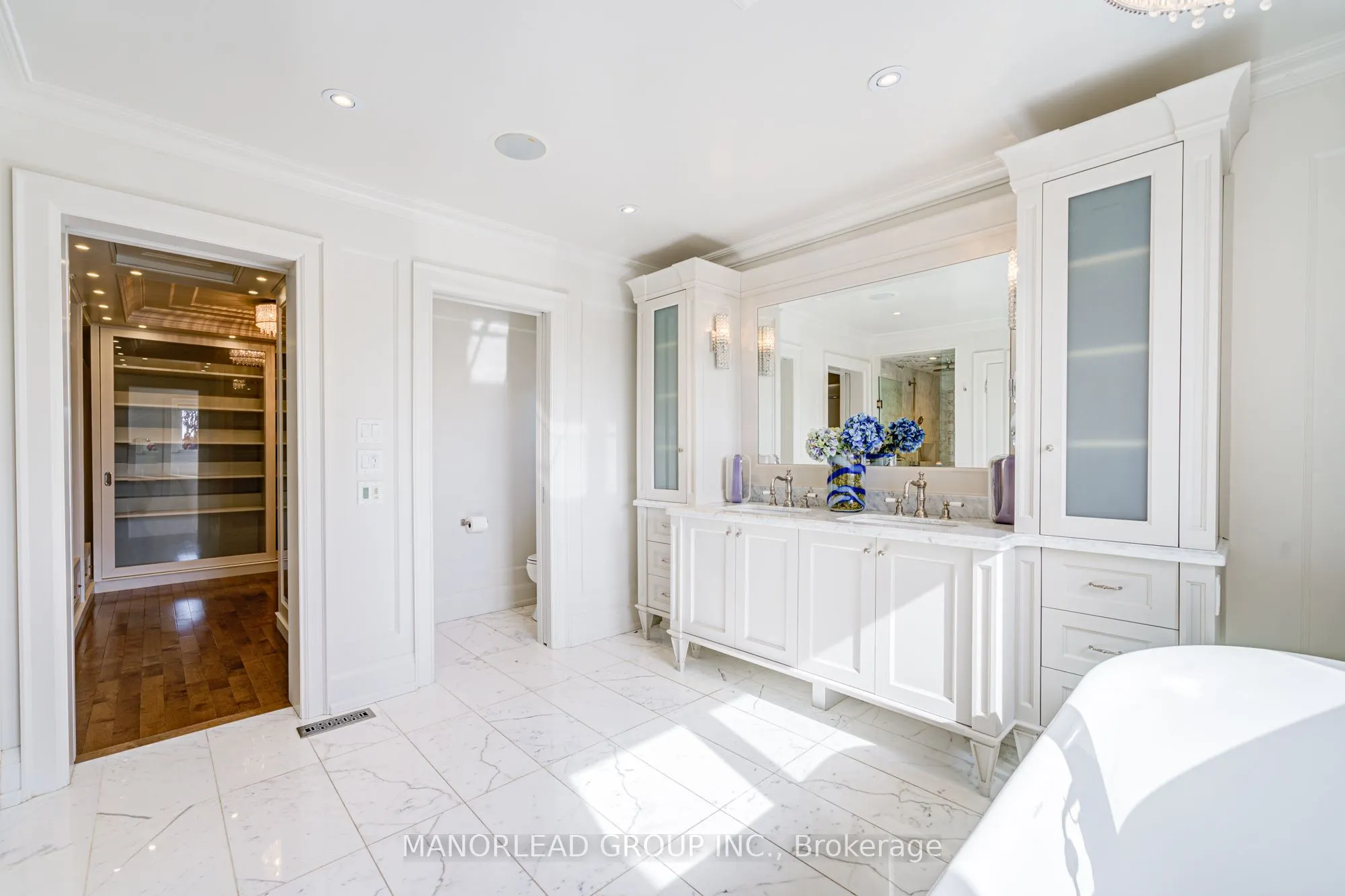 7 Ormsby Court