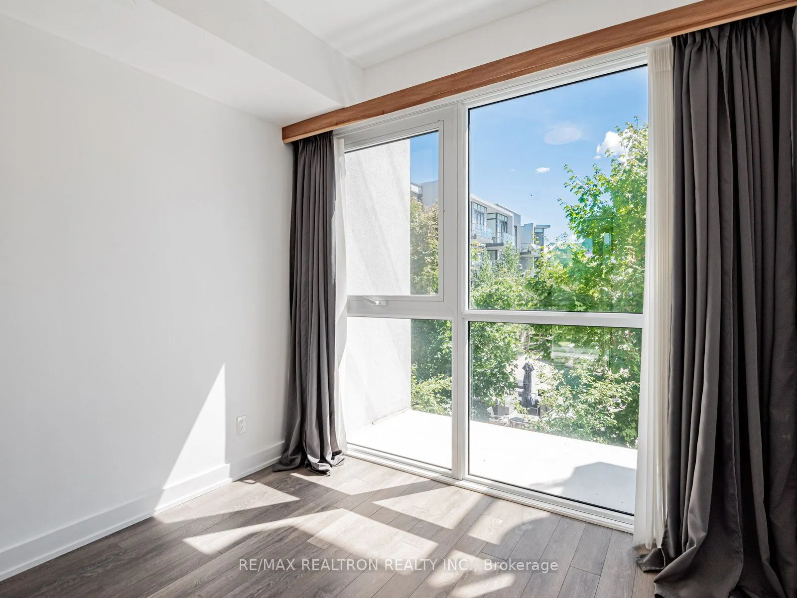 375 Sea Ray Avenue, #203