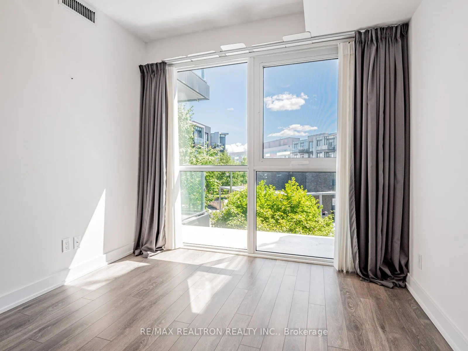 375 Sea Ray Avenue, #203