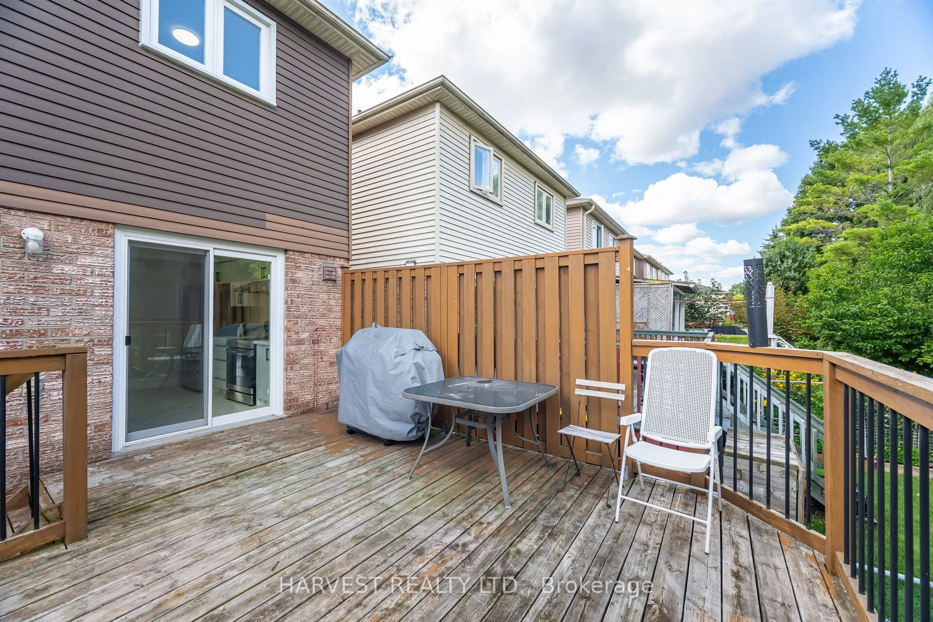 82 Swinton Crescent