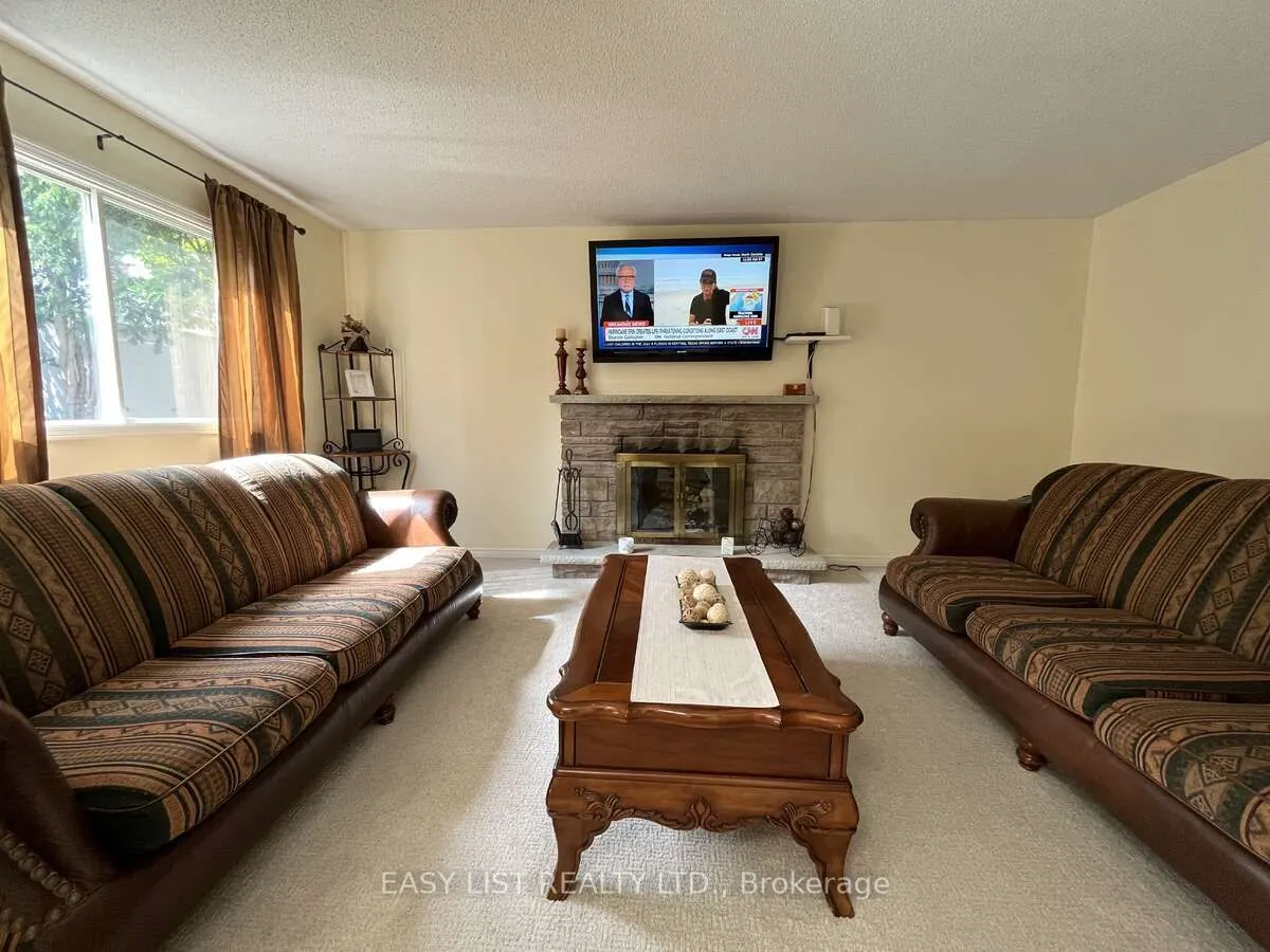 102 Burwell Crescent