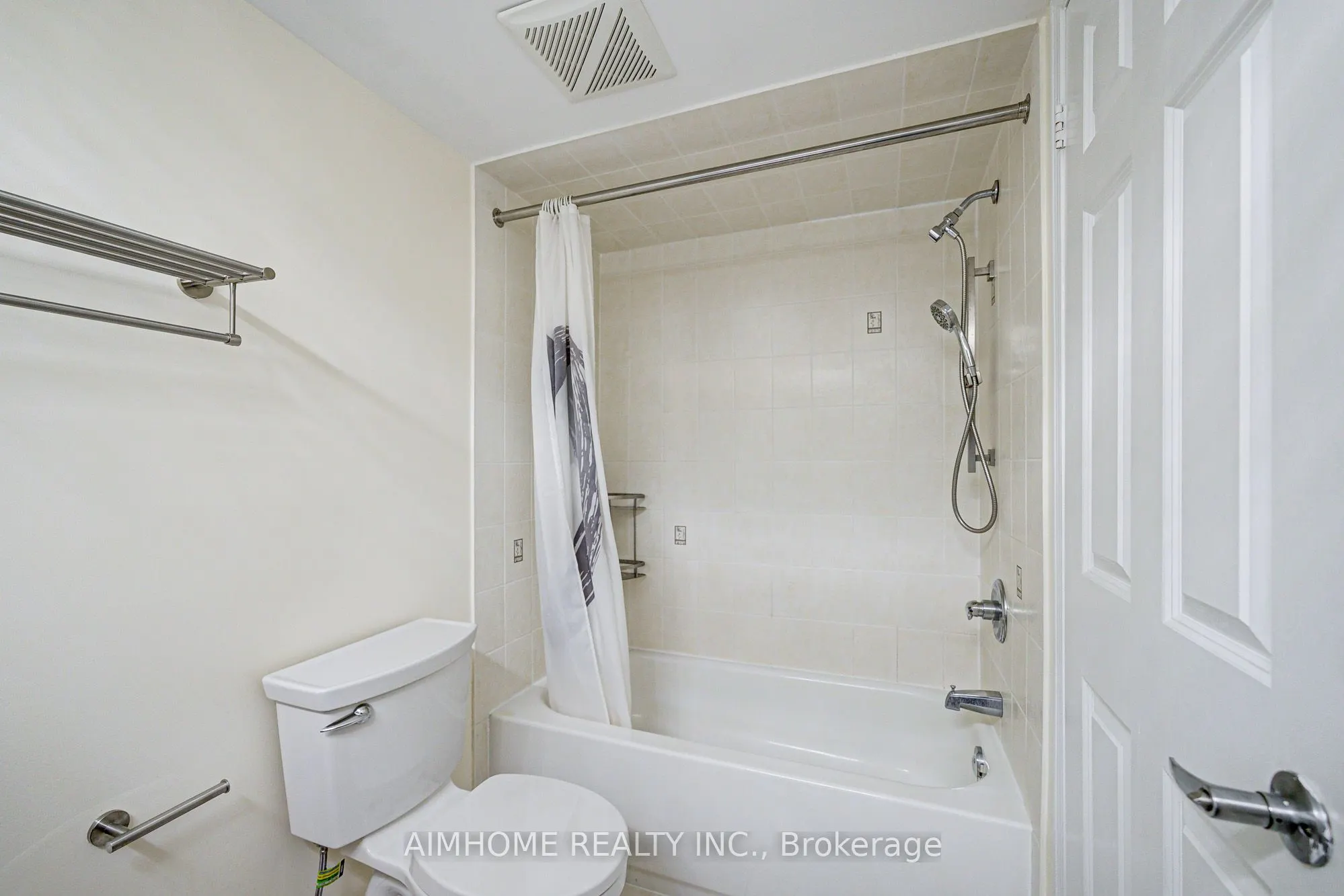 50 Greensborough Villag Circle, #22