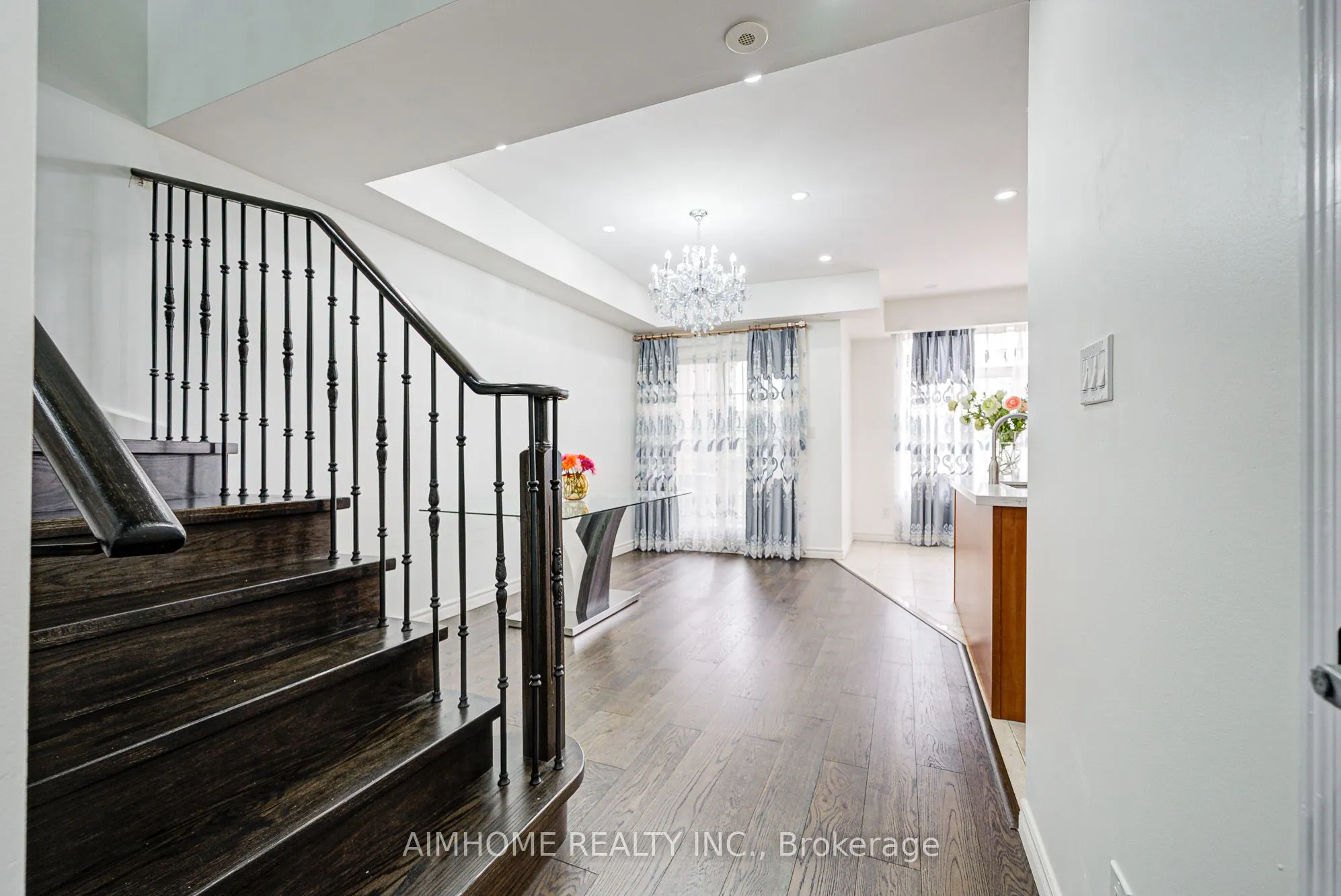 50 Greensborough Villag Circle, #22