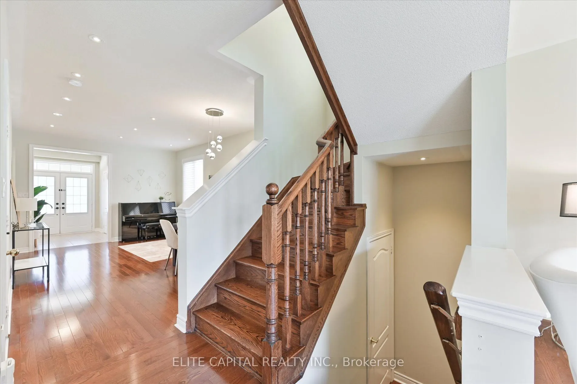 7 Salix Avenue