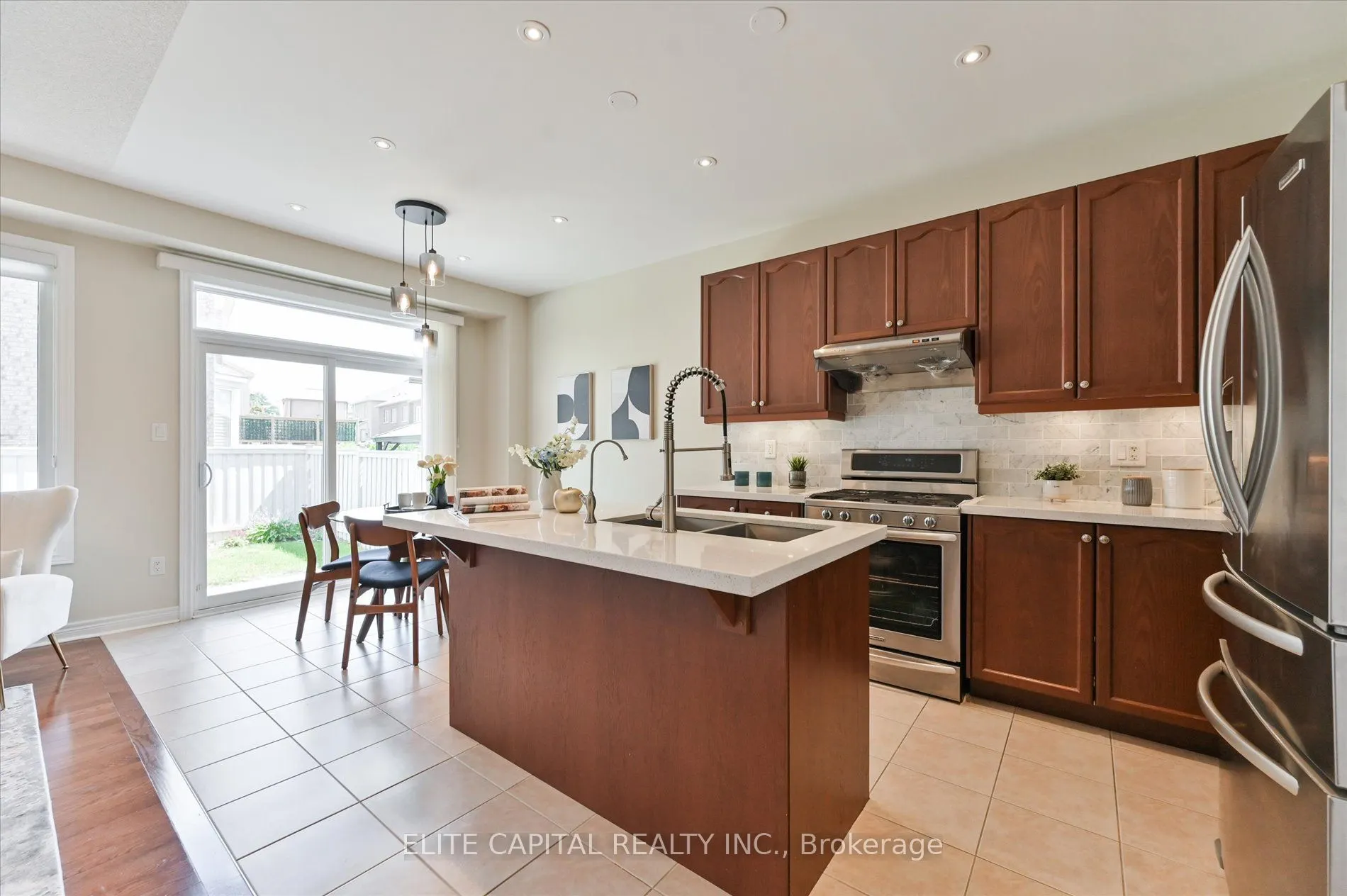 7 Salix Avenue