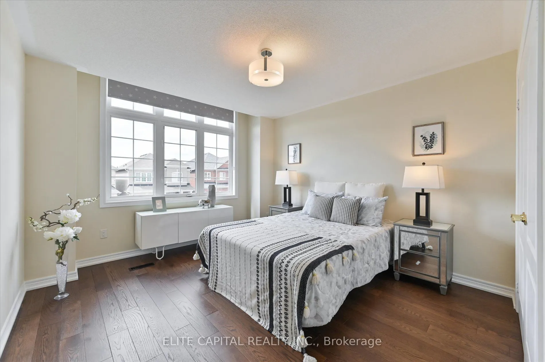 7 Salix Avenue