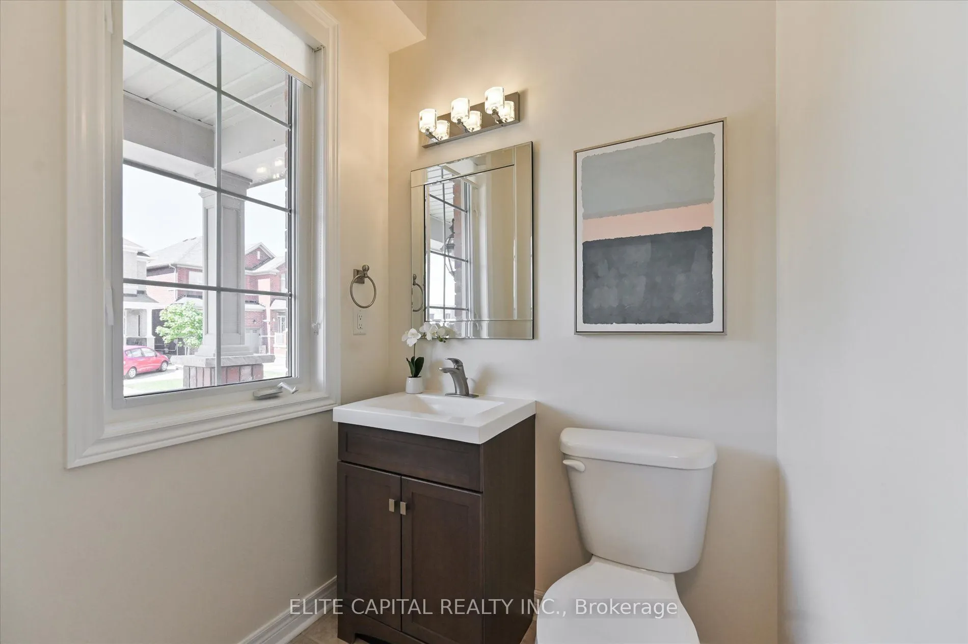 7 Salix Avenue