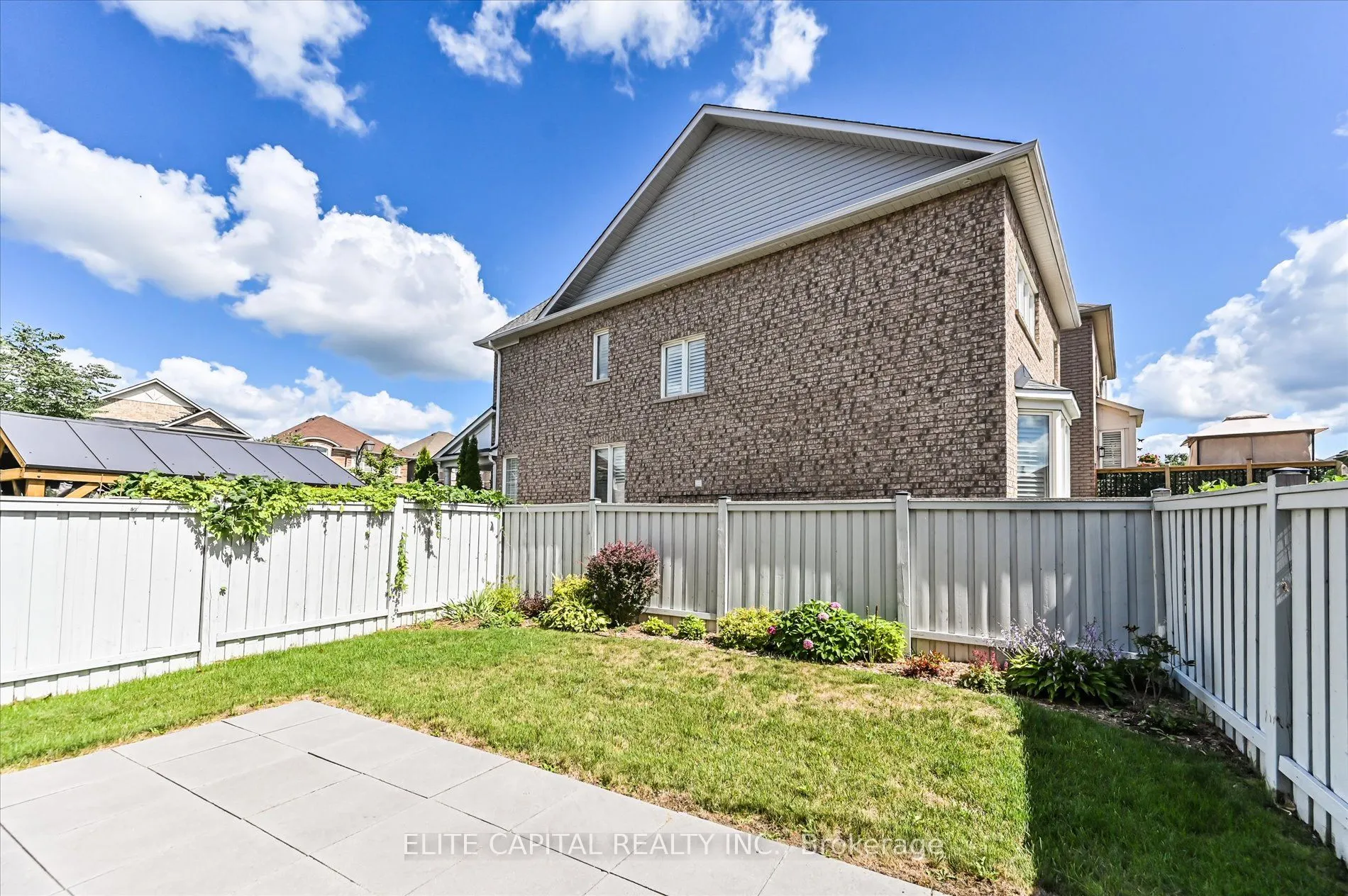 7 Salix Avenue