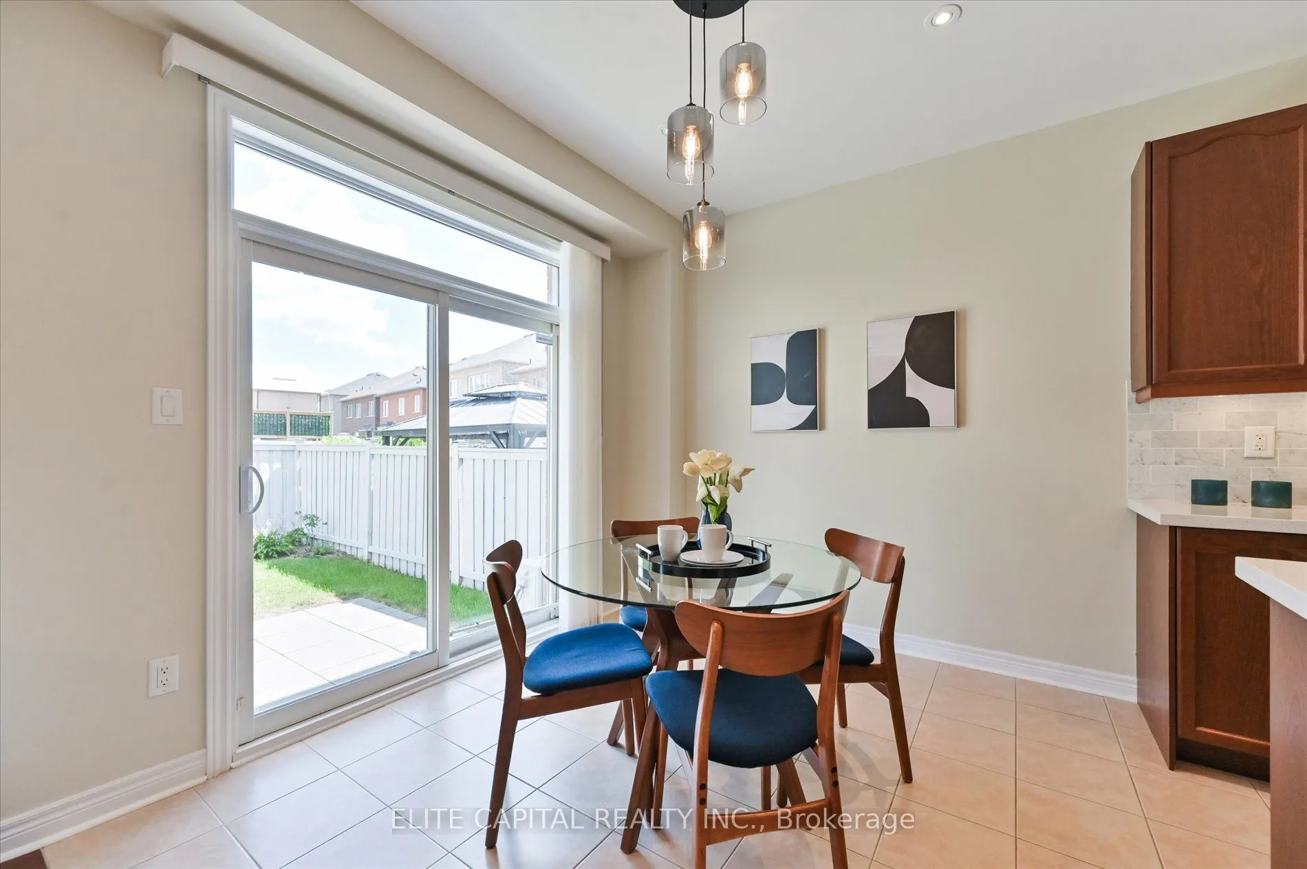 7 Salix Avenue