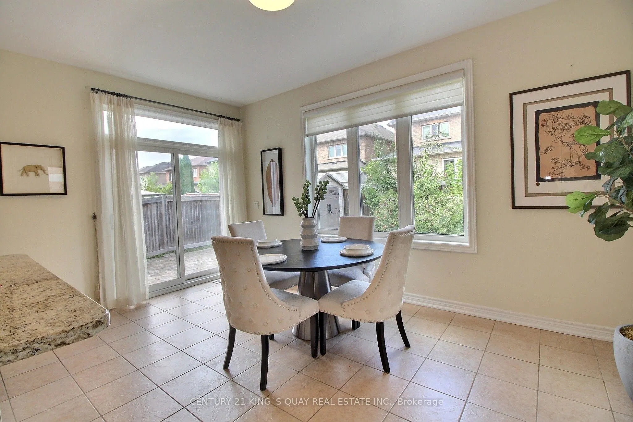 365 Lauderdale Drive