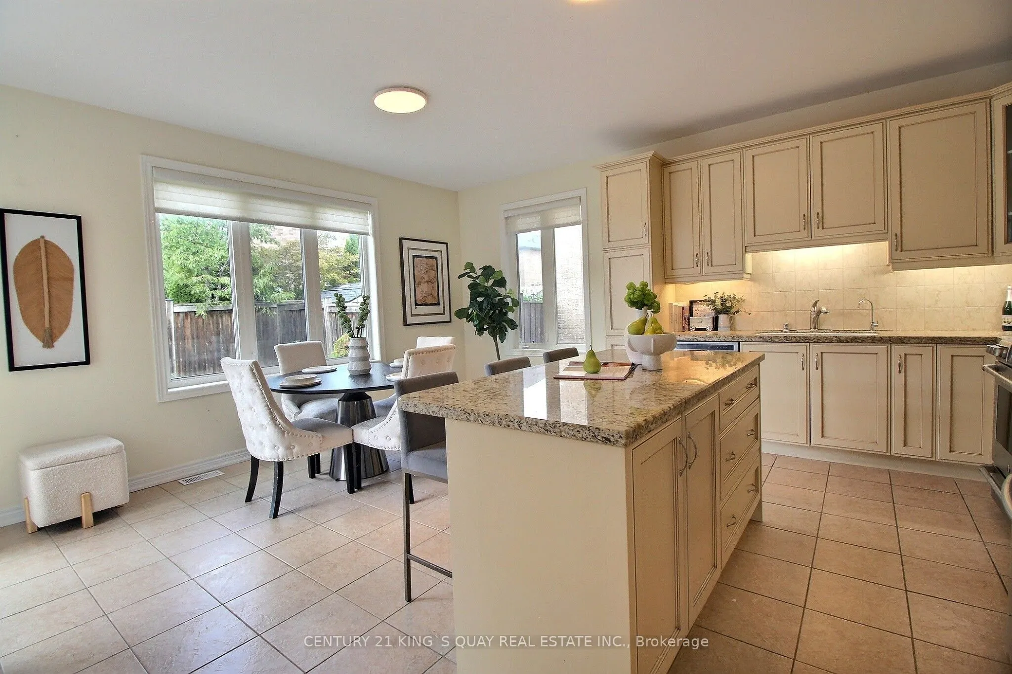 365 Lauderdale Drive