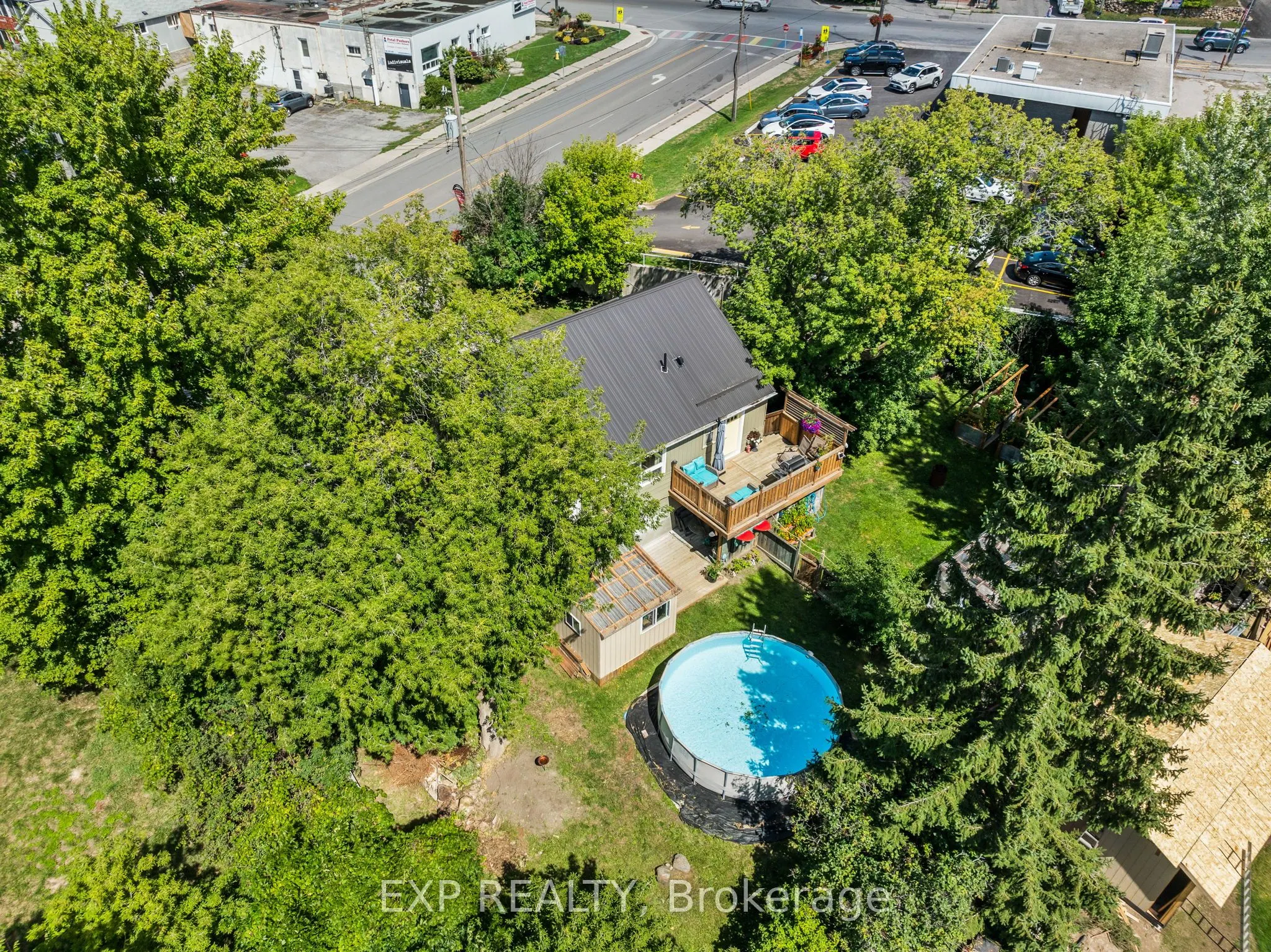 173 Simcoe Avenue