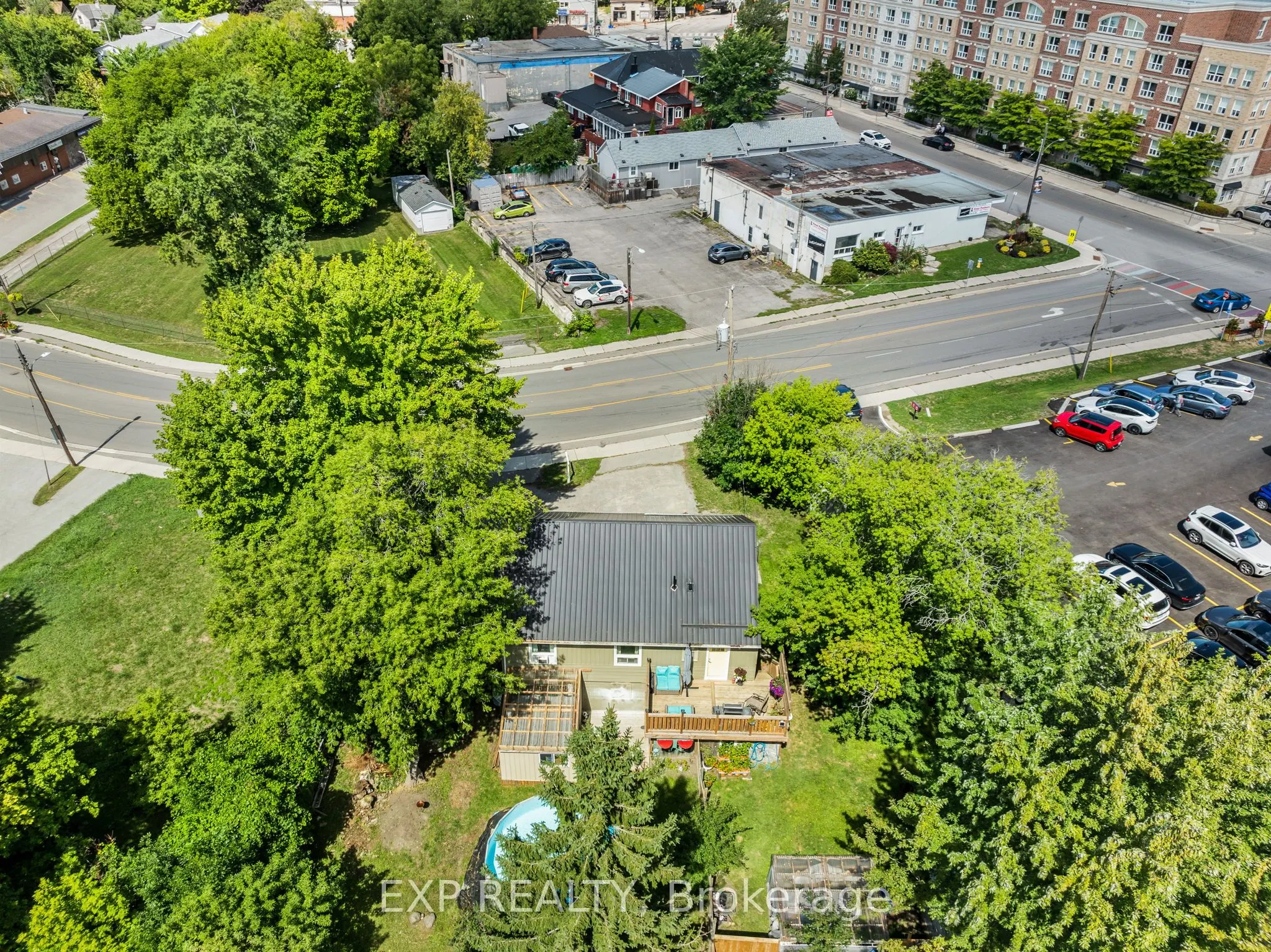 173 Simcoe Avenue
